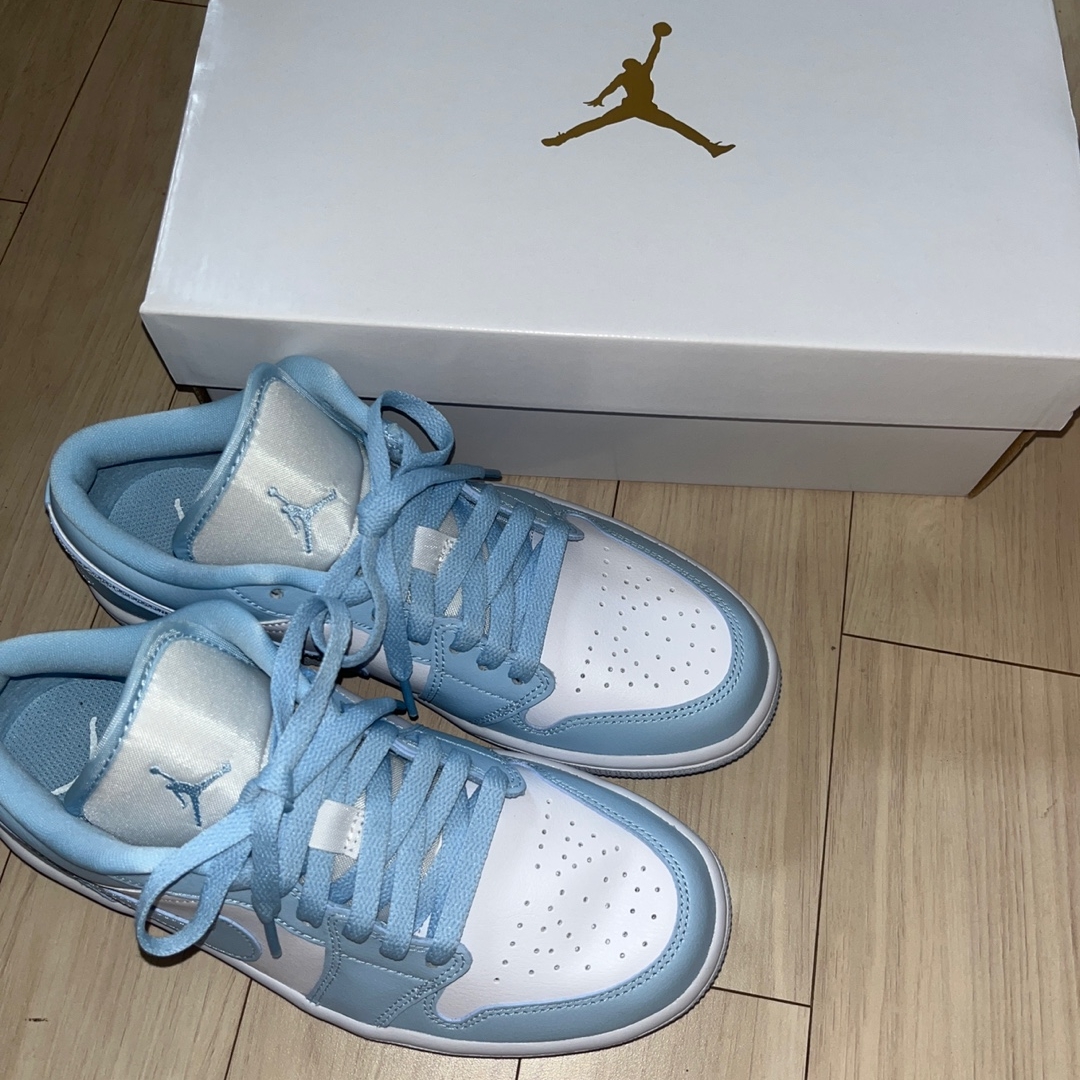 (W) Jordan 1 Low White Ice Blue 착용 스타일 - 3