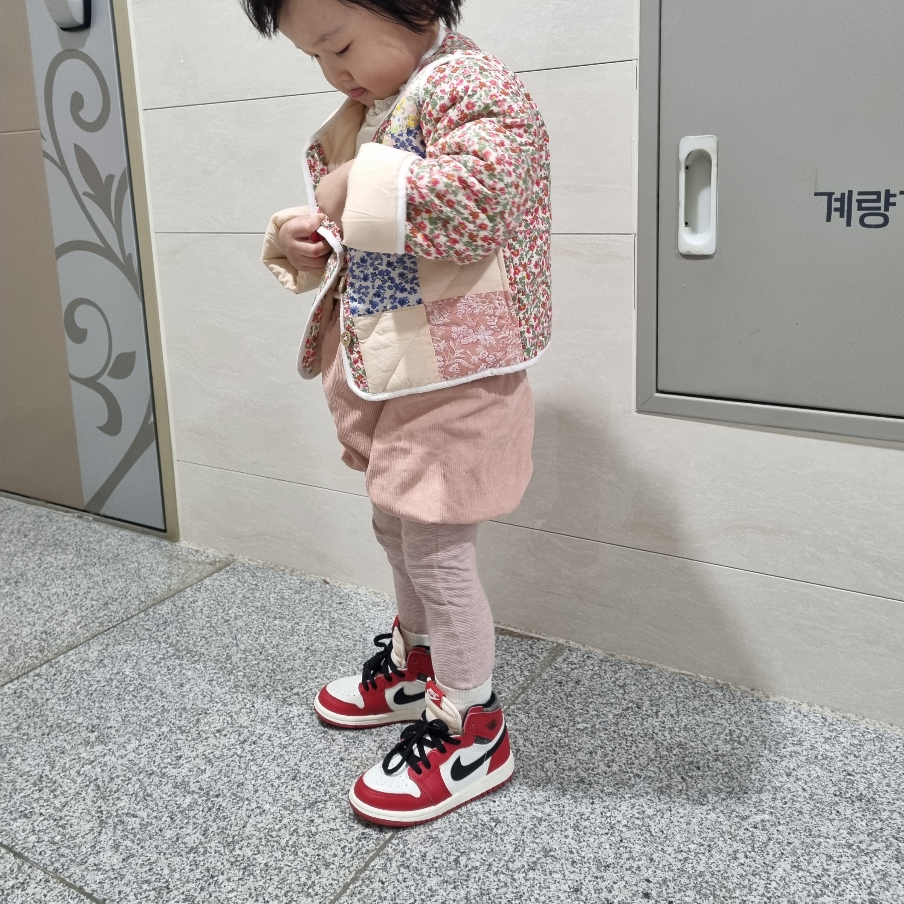 (TD) Jordan 1 Retro High OG Chicago 2022 착용 스타일 - 3