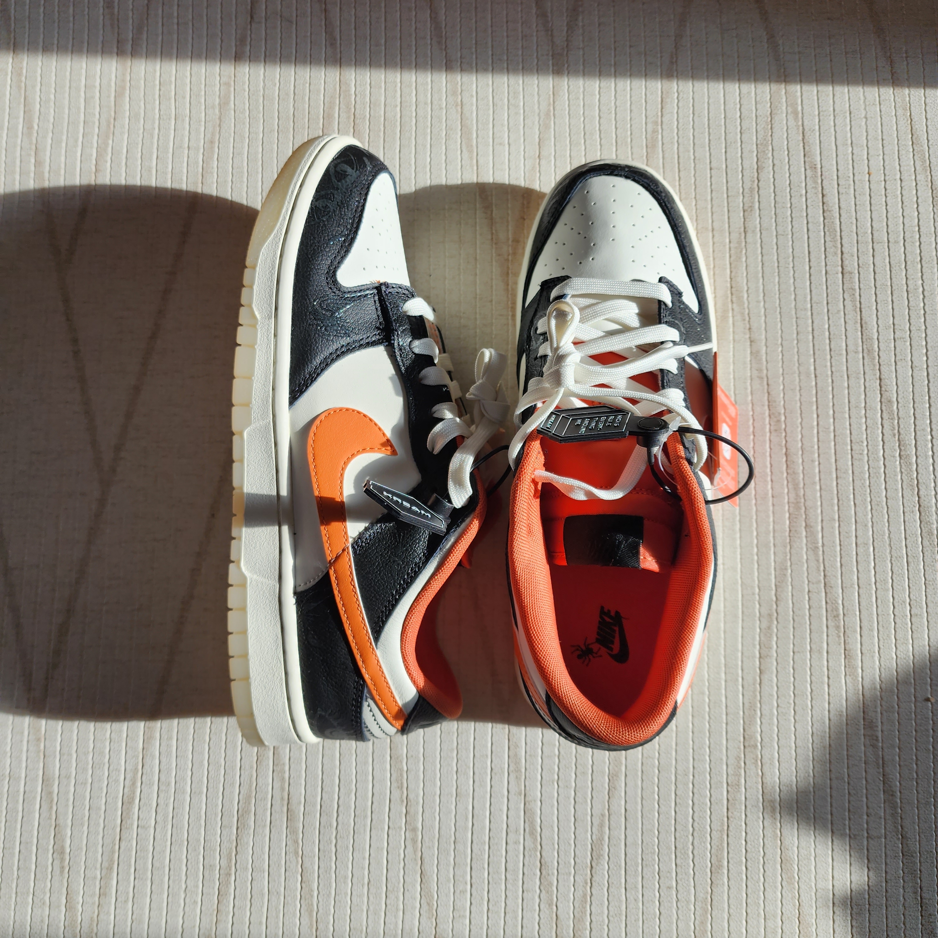 Nike Dunk Low Retro PRM Halloween 착용 스타일 - 1