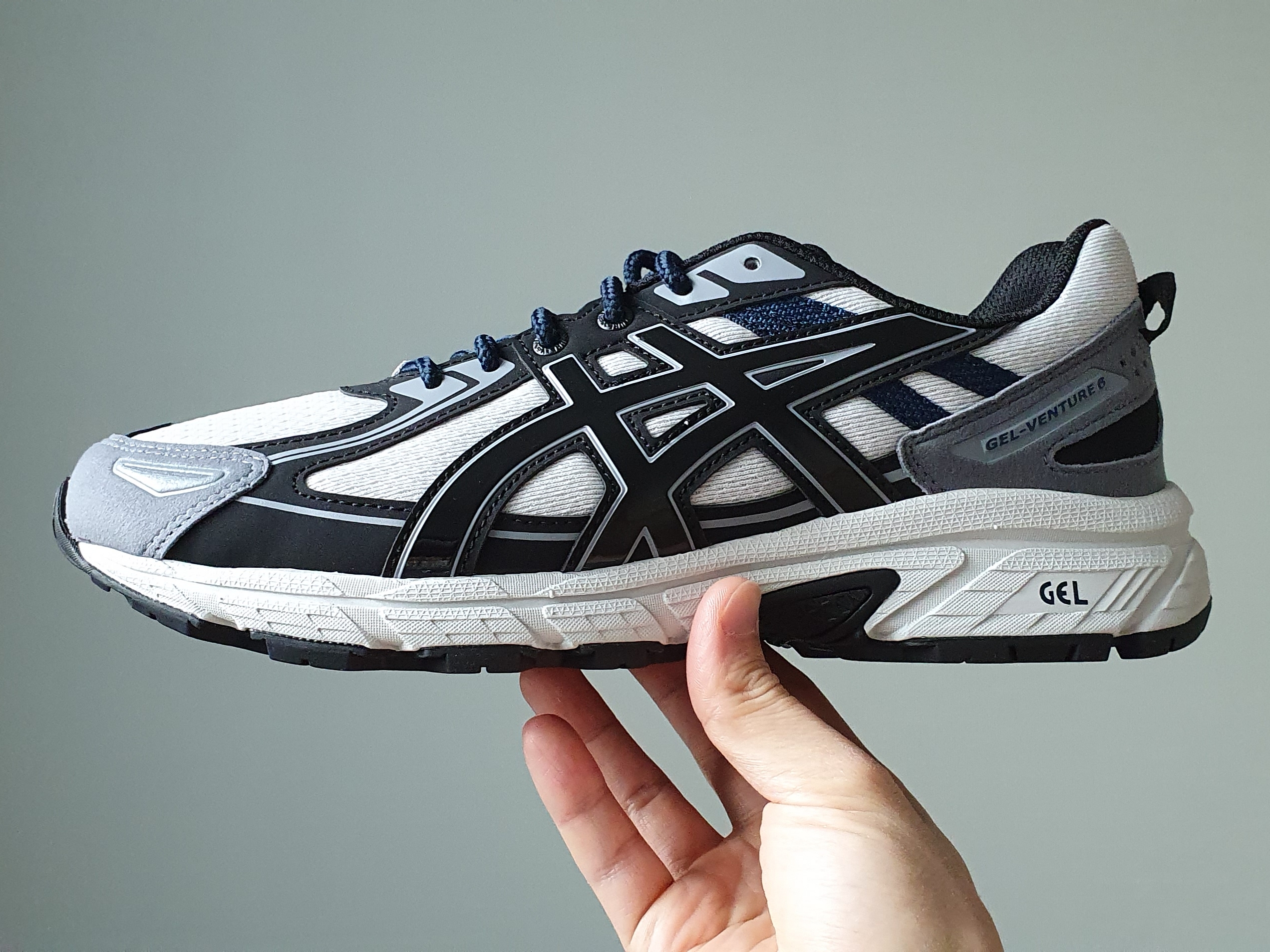 Asics Gel-Venture 6 SPS Glacier Grey 착용 스타일