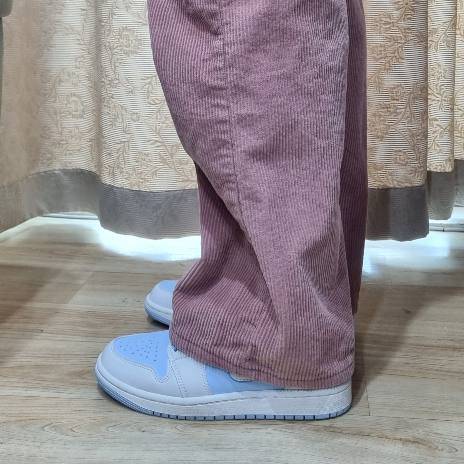 (W) Jordan 1 Low SE Sail Ice 착용 스타일
