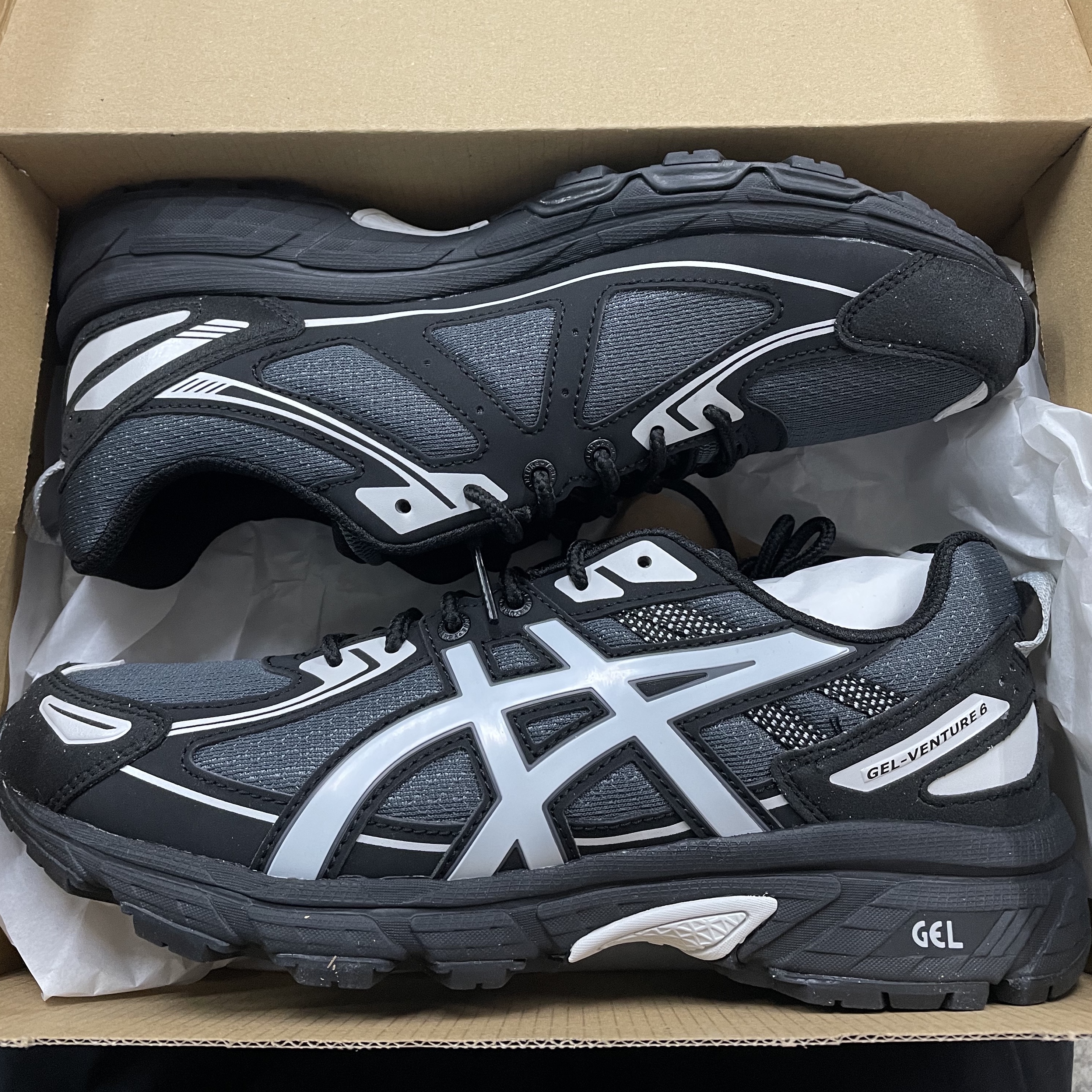 Asics Gel-Venture 6 Carrier Grey 착용 스타일