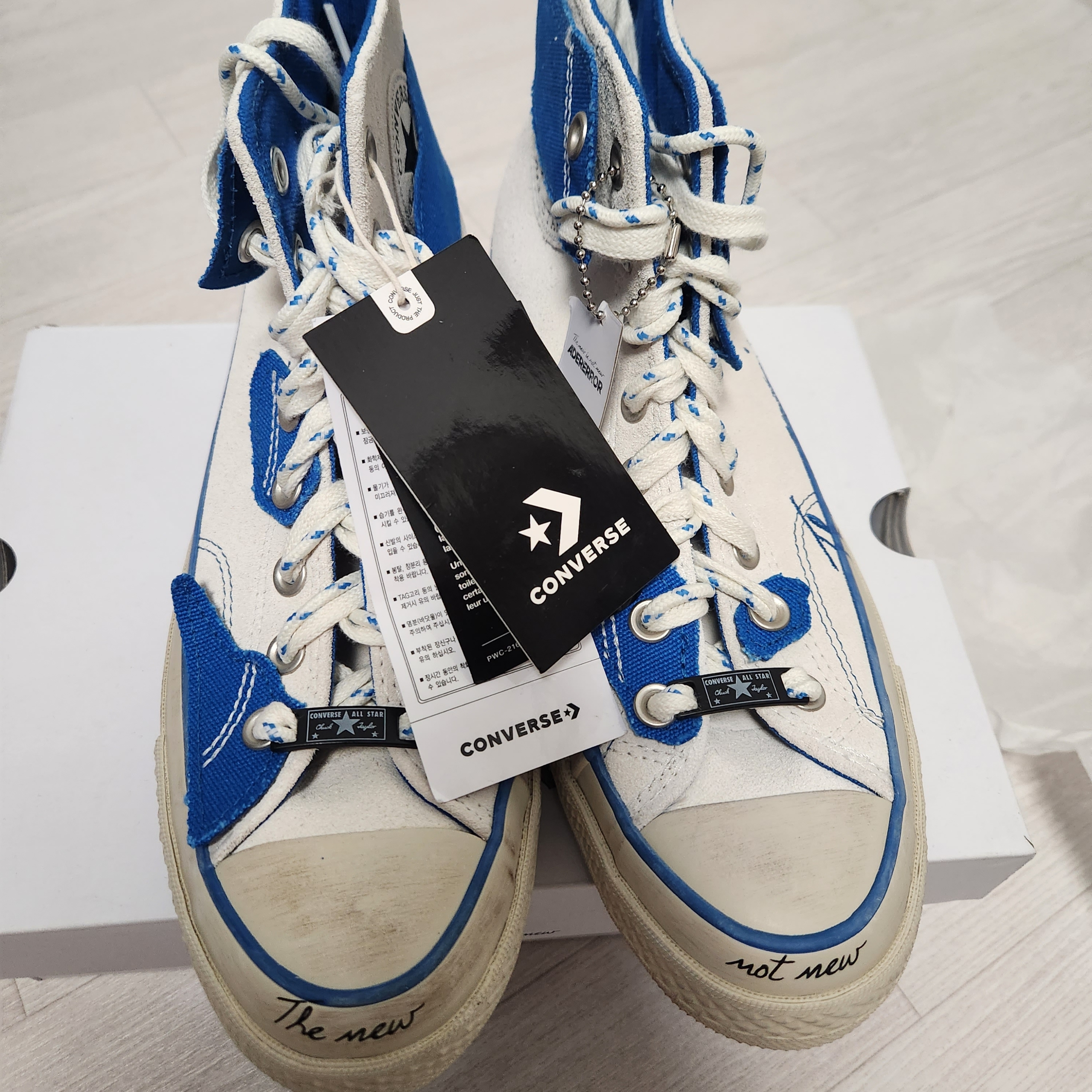 Converse x Ader Error Chuck 70 High White 착용 스타일 - 2