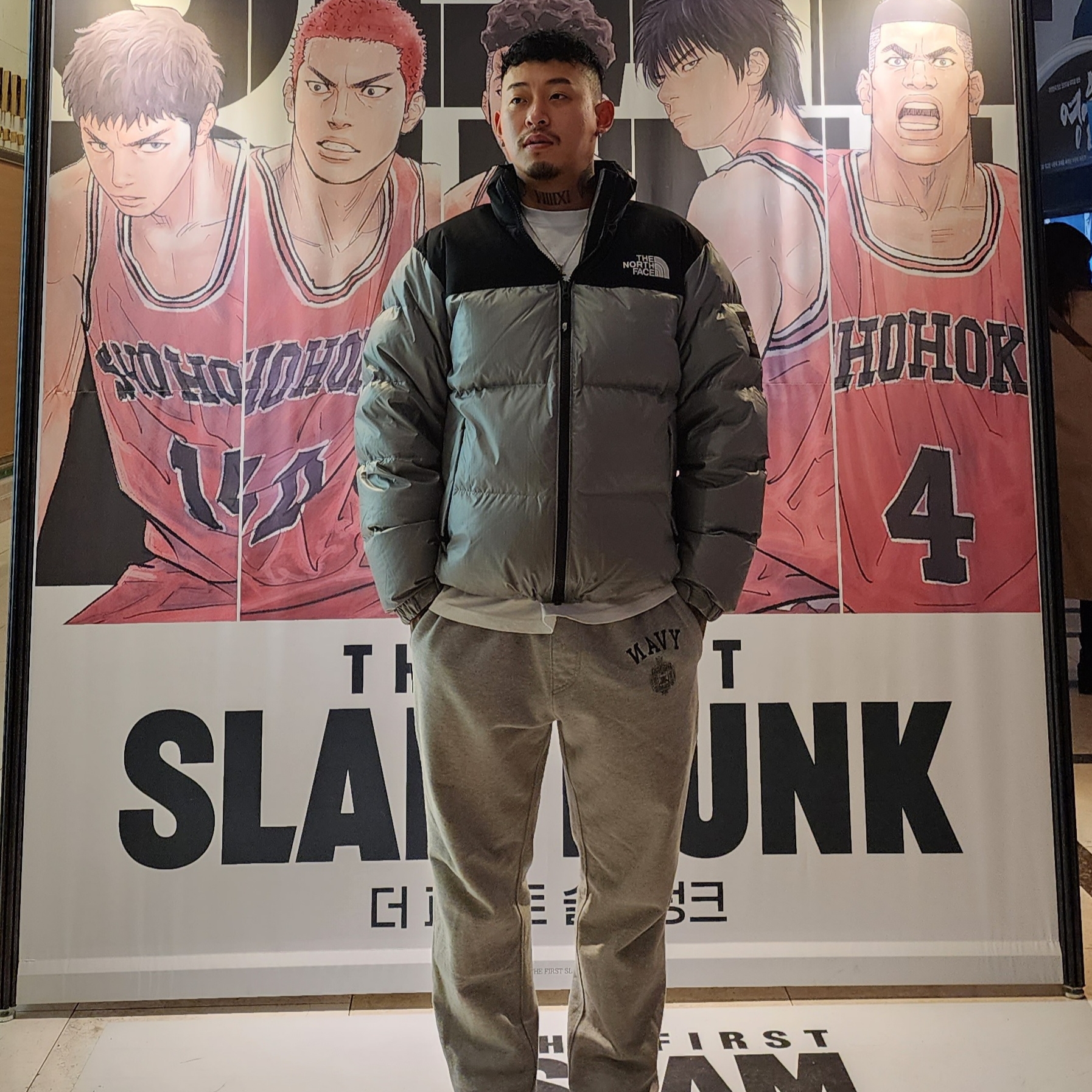 The North Face White Label Novelty Nuptse Down Jacket Light Khaki 착용 스타일