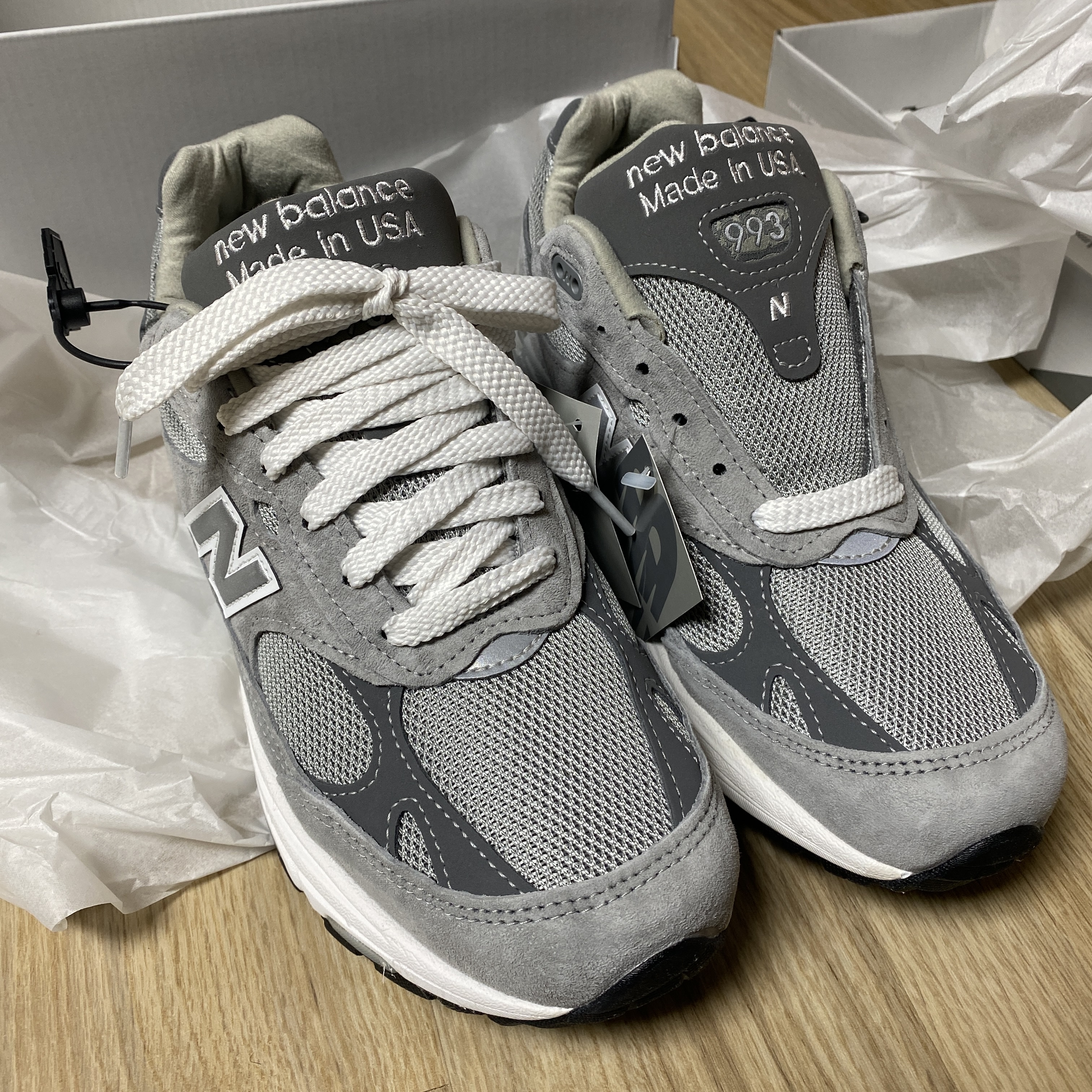 New Balance 993 Made in USA Grey - D Standard 착용 스타일 - 2