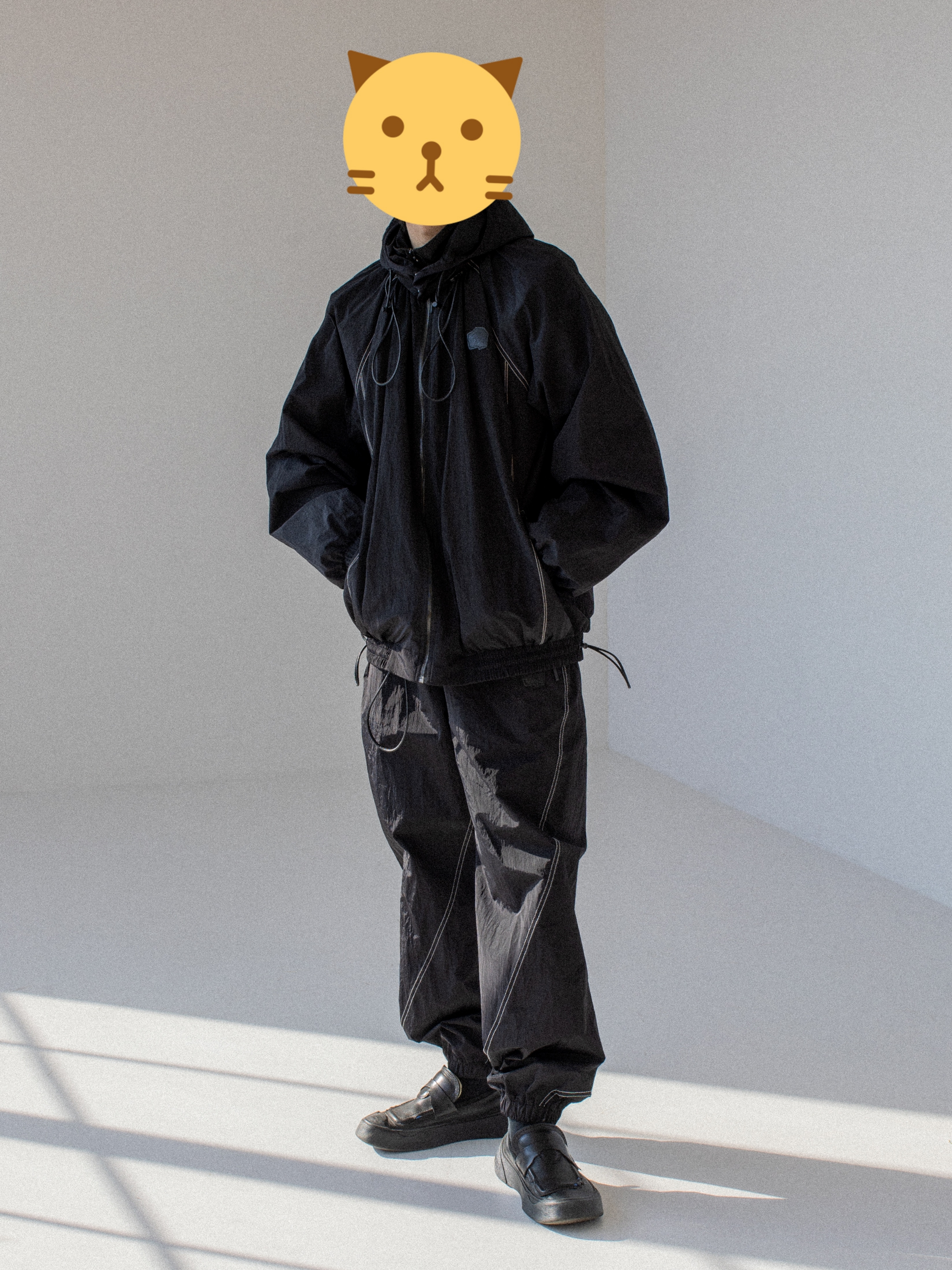 Camper x Ader Error Proto-743-S Black Leather Shoes, Ader Error Sculpture Logo Track Zip-Up Noir 착용 스타일 - 1