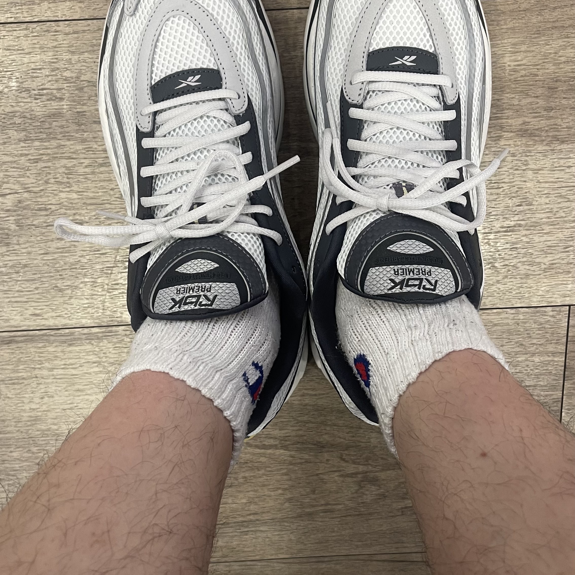 Reebok x Liful Premier Pump Paris Grey 착용 스타일