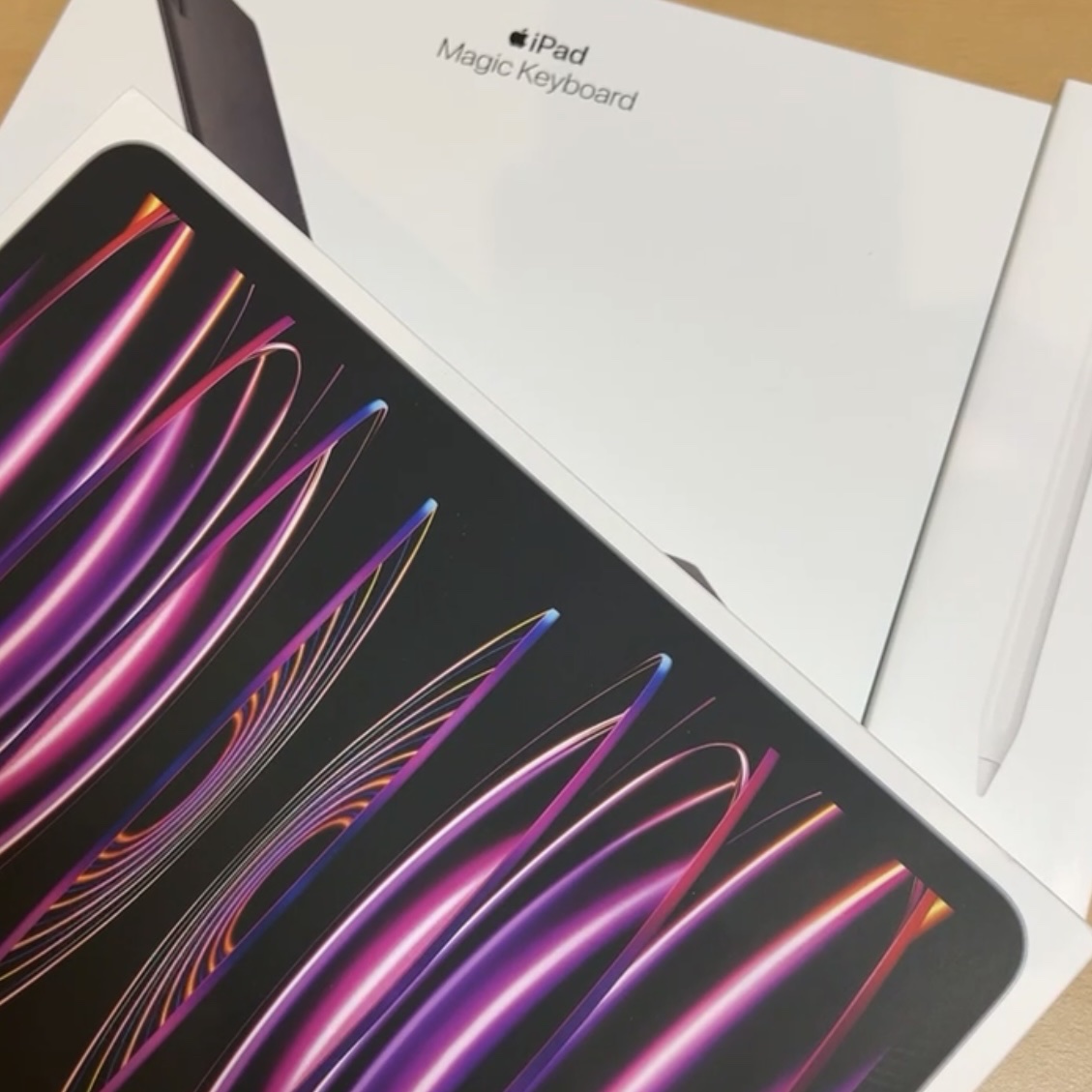 Apple iPad Pro 4th Gen 11-inch Wifi 128GB Space Gray (Korean Ver.) 착용 스타일