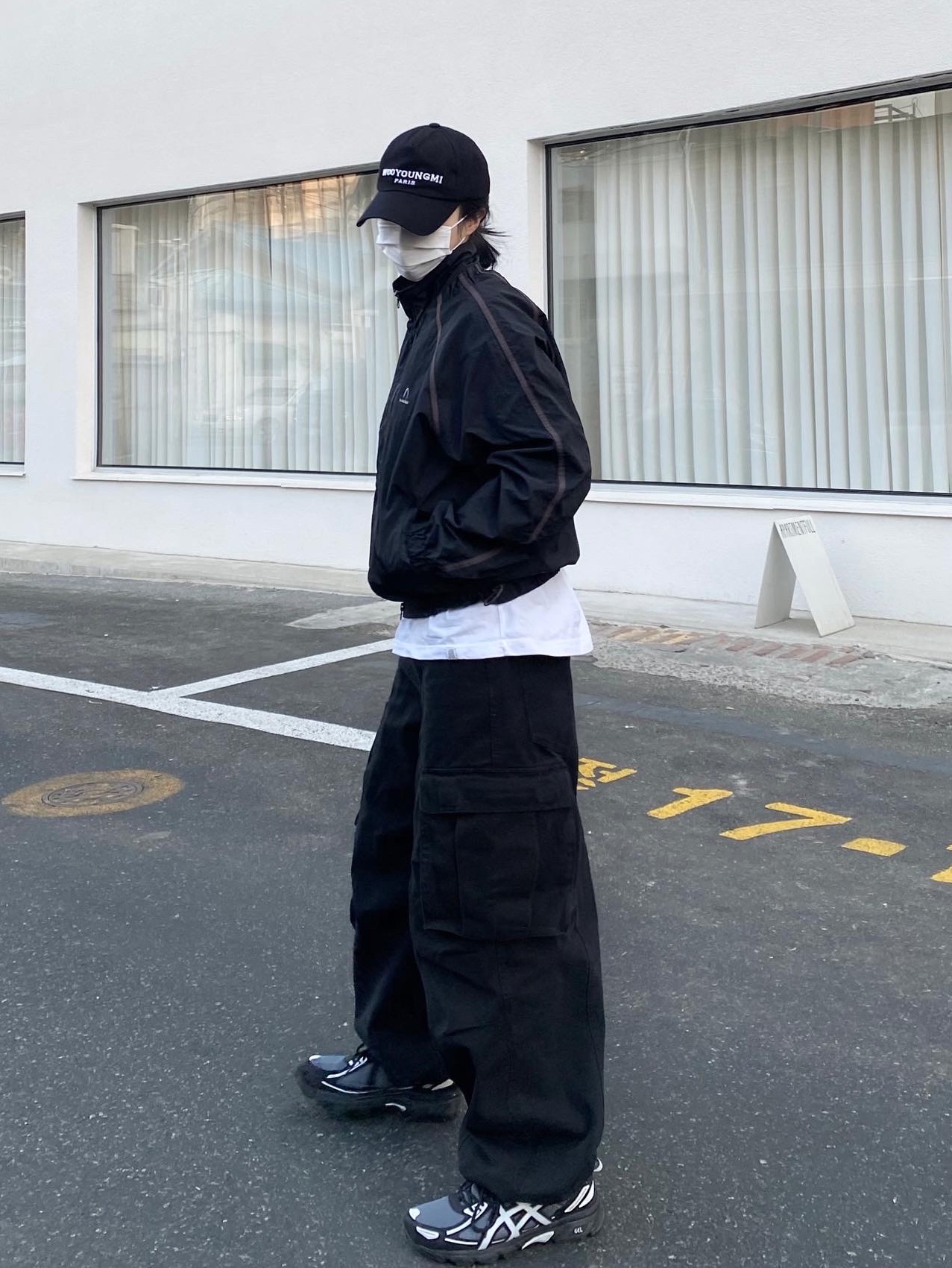 Asics Gel-Venture 6 Carrier Grey, Wooyoungmi Embroidered Ball Cap Black - 23SS 착용 스타일 - 1