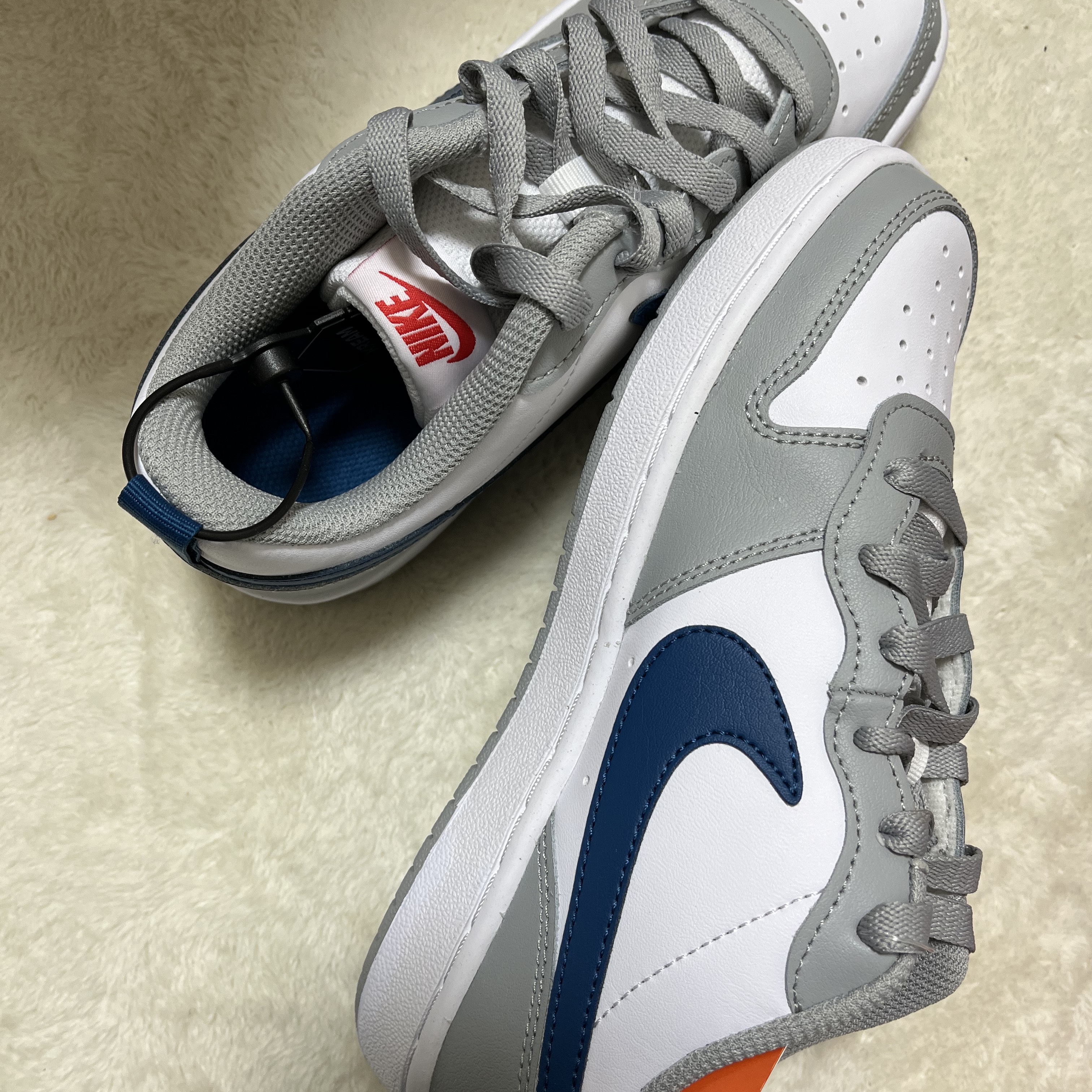 (GS) Nike Court Borough Low 2 Light Smoke Grey 착용 스타일