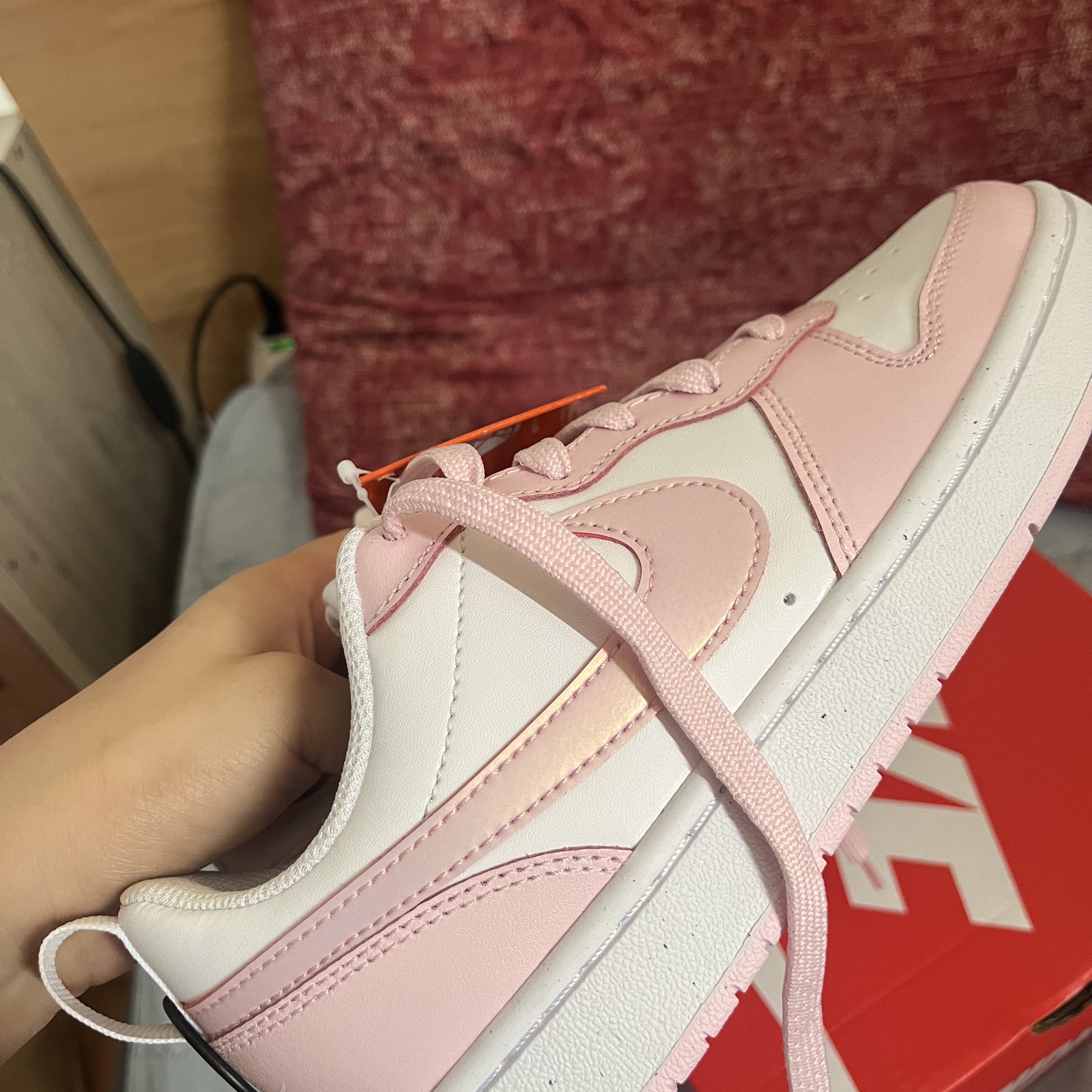 (GS) Nike Court Borough 2 SE White Pink Foam 착용 스타일