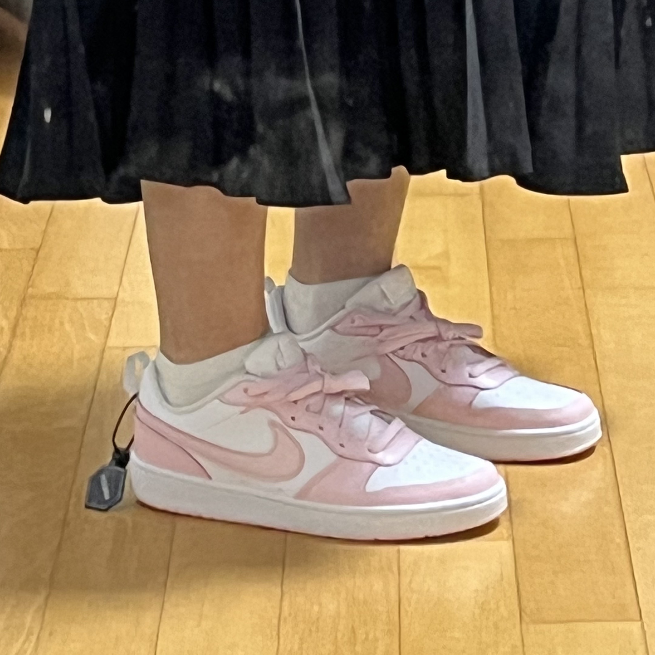 (GS) Nike Court Borough 2 SE White Pink Foam 착용 스타일