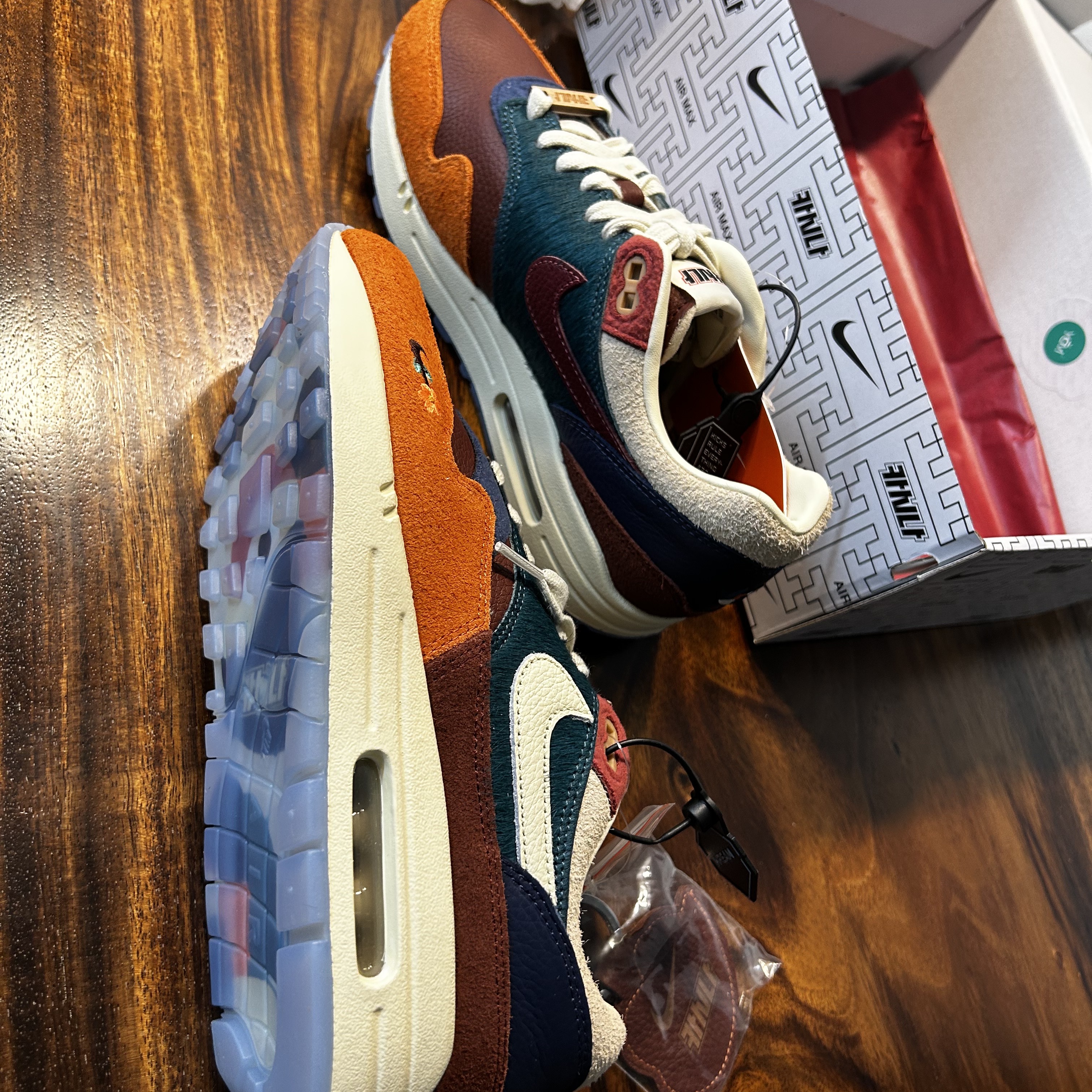 Nike x Kasina Air Max 1 SP Won-Ang Orange 착용 스타일
