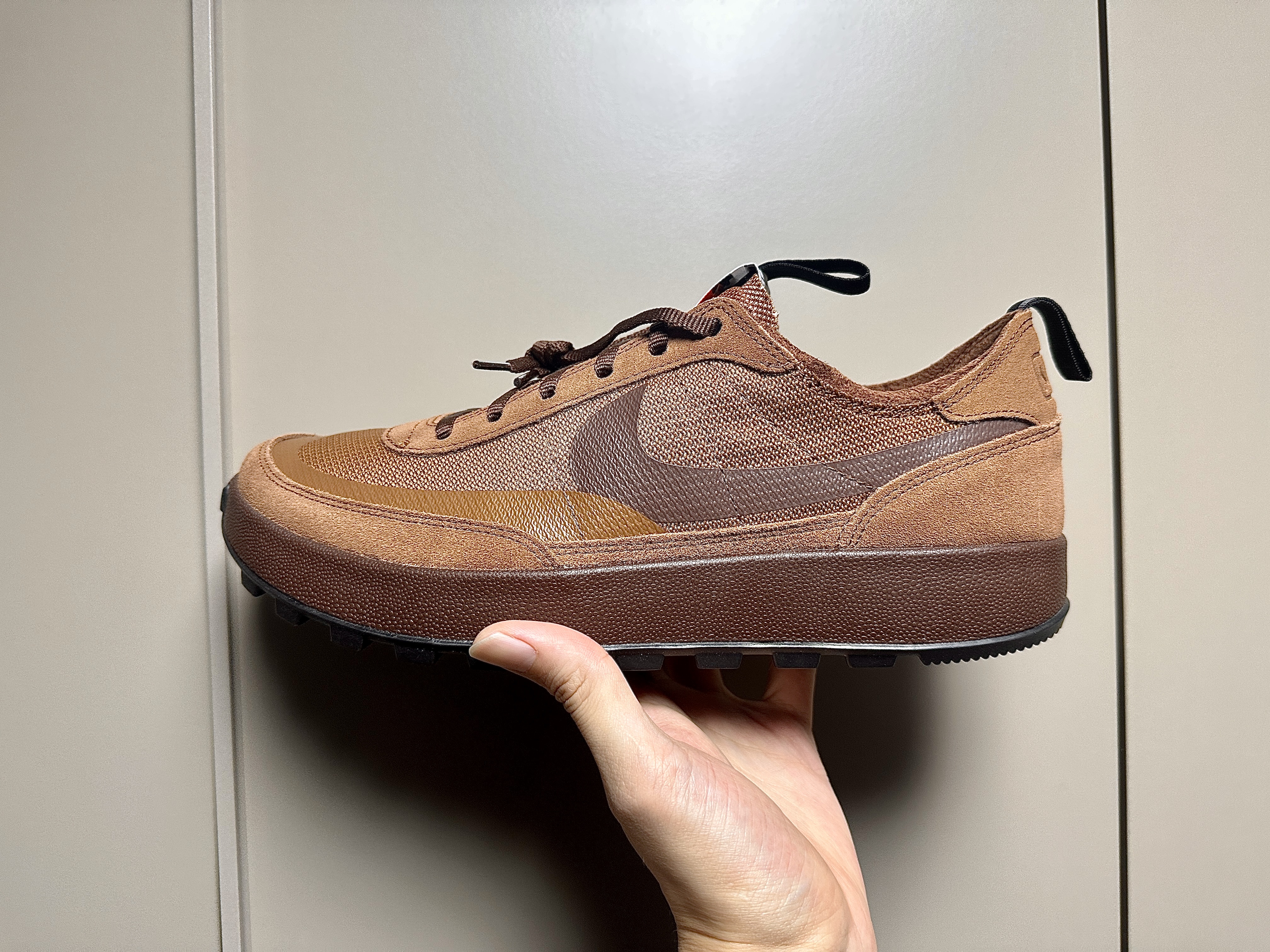 Nike x Tom Sachs General Purpose Shoe Brown 착용 스타일 - 1
