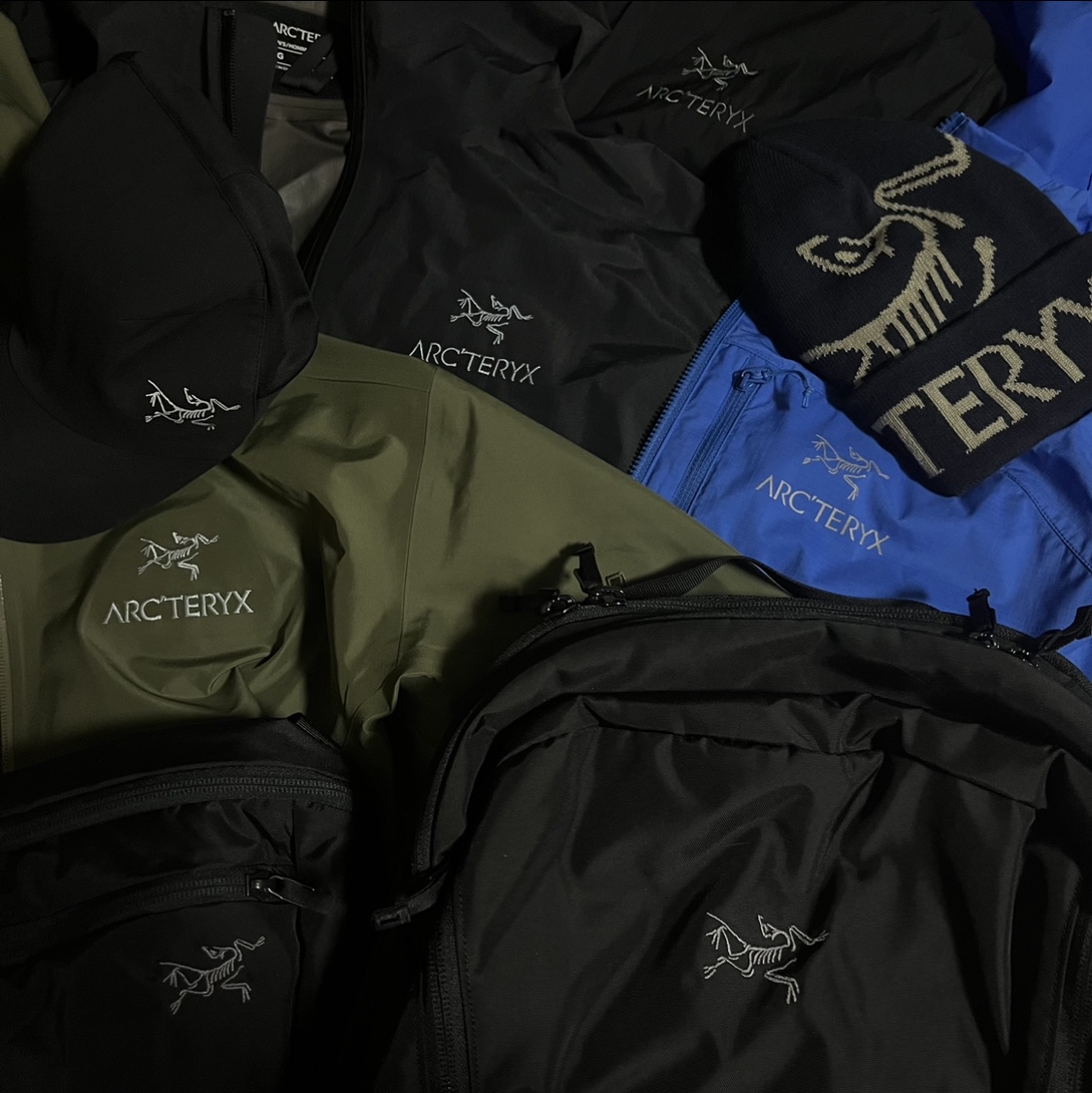 Arc'teryx Beta LT Jacket Tatsu, Arc'teryx Calvus Cap Black 착용 스타일