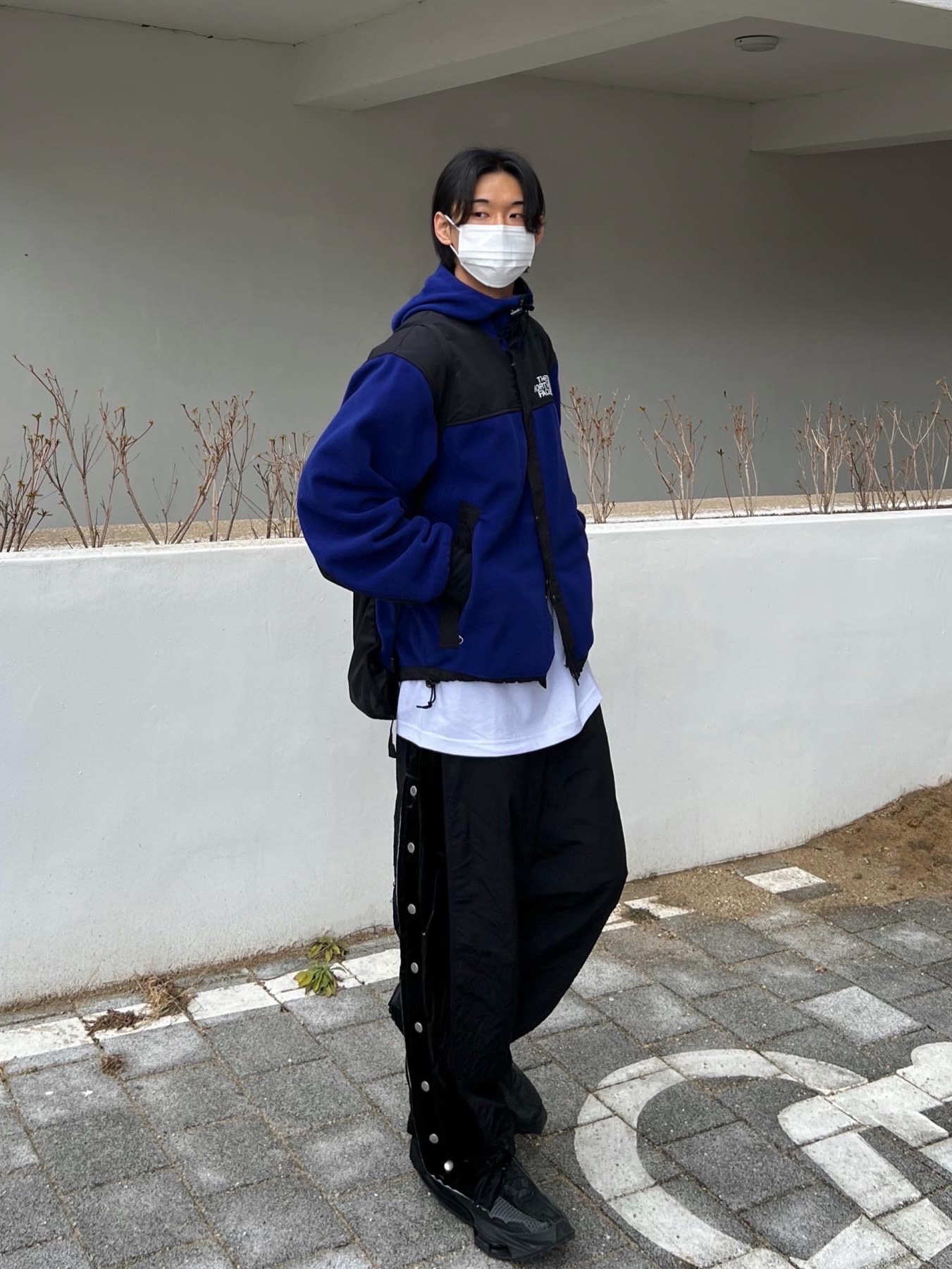 Nike x Matthew M Williams Zoom 004 Triple Black 착용 스타일 - 1