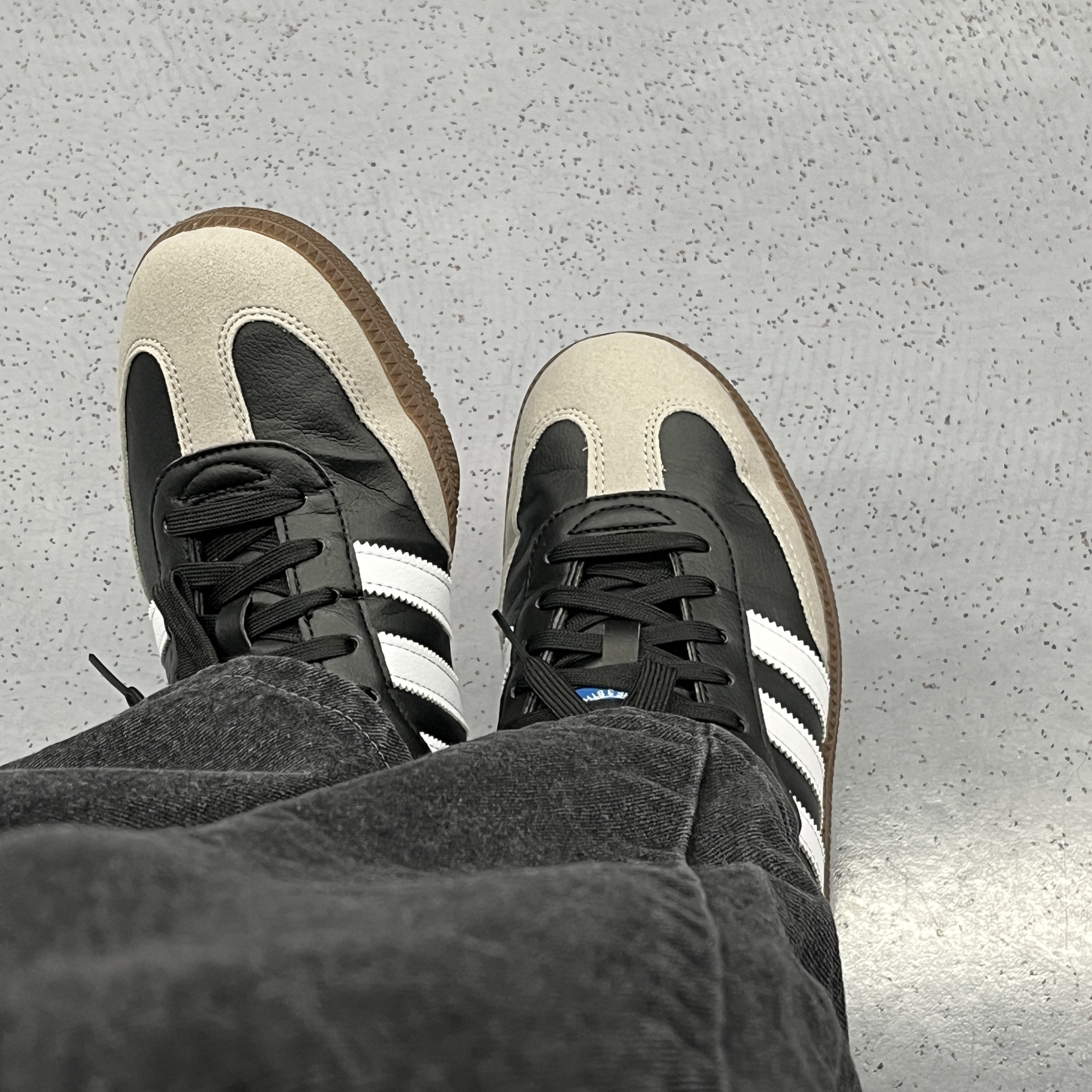 Adidas Samba Vegan Black White 착용 스타일