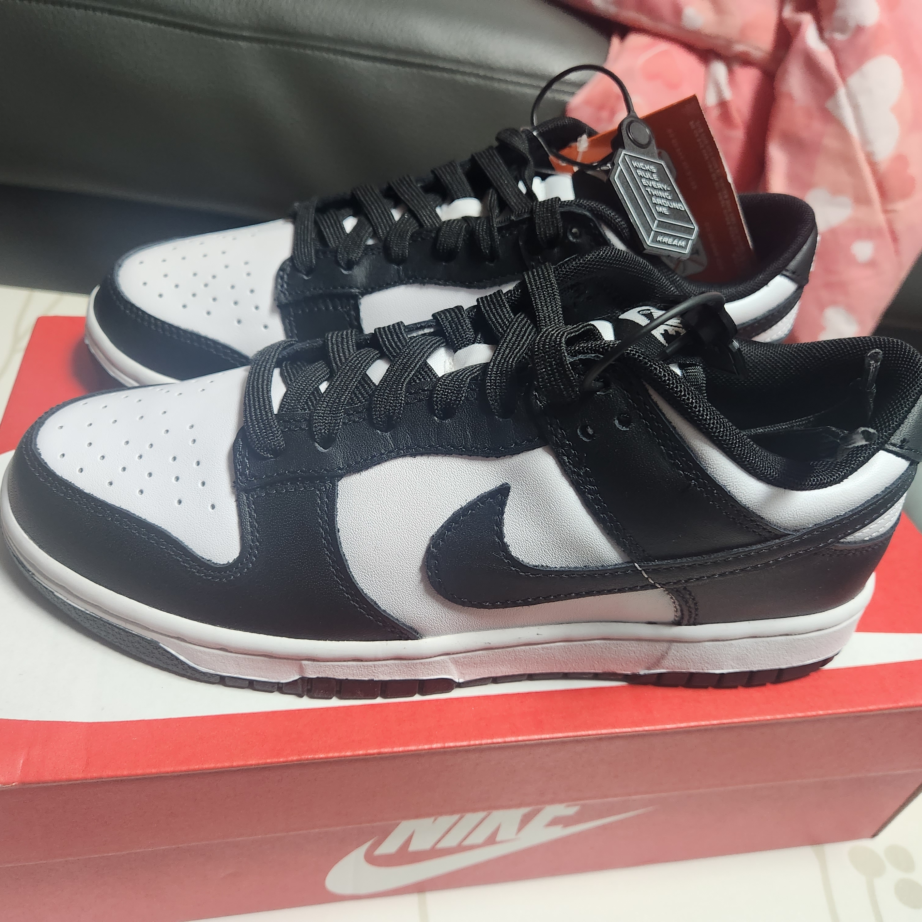 Nike Dunk Low Retro Black 착용 스타일
