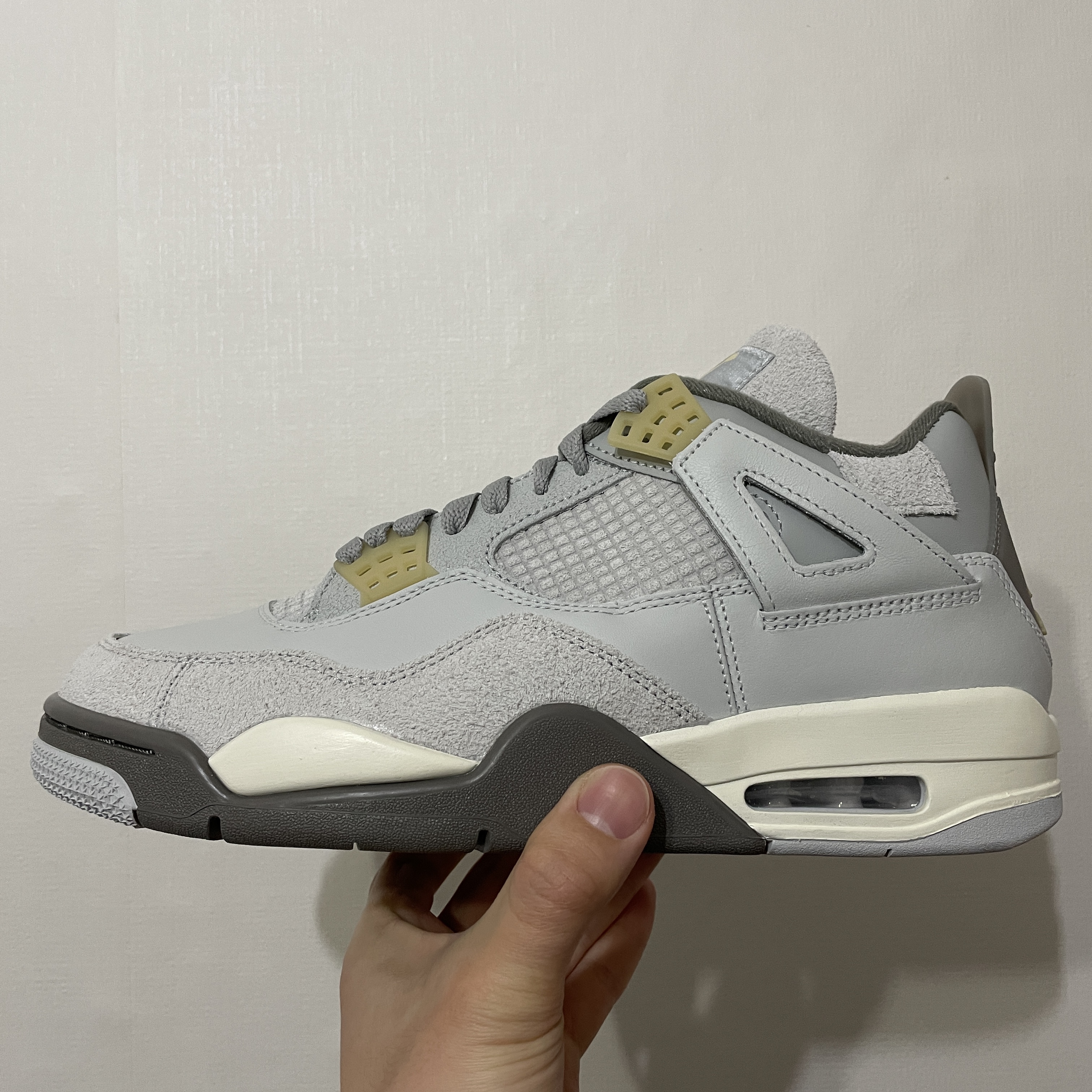 Jordan 4 Retro SE Craft 착용 스타일 - 2