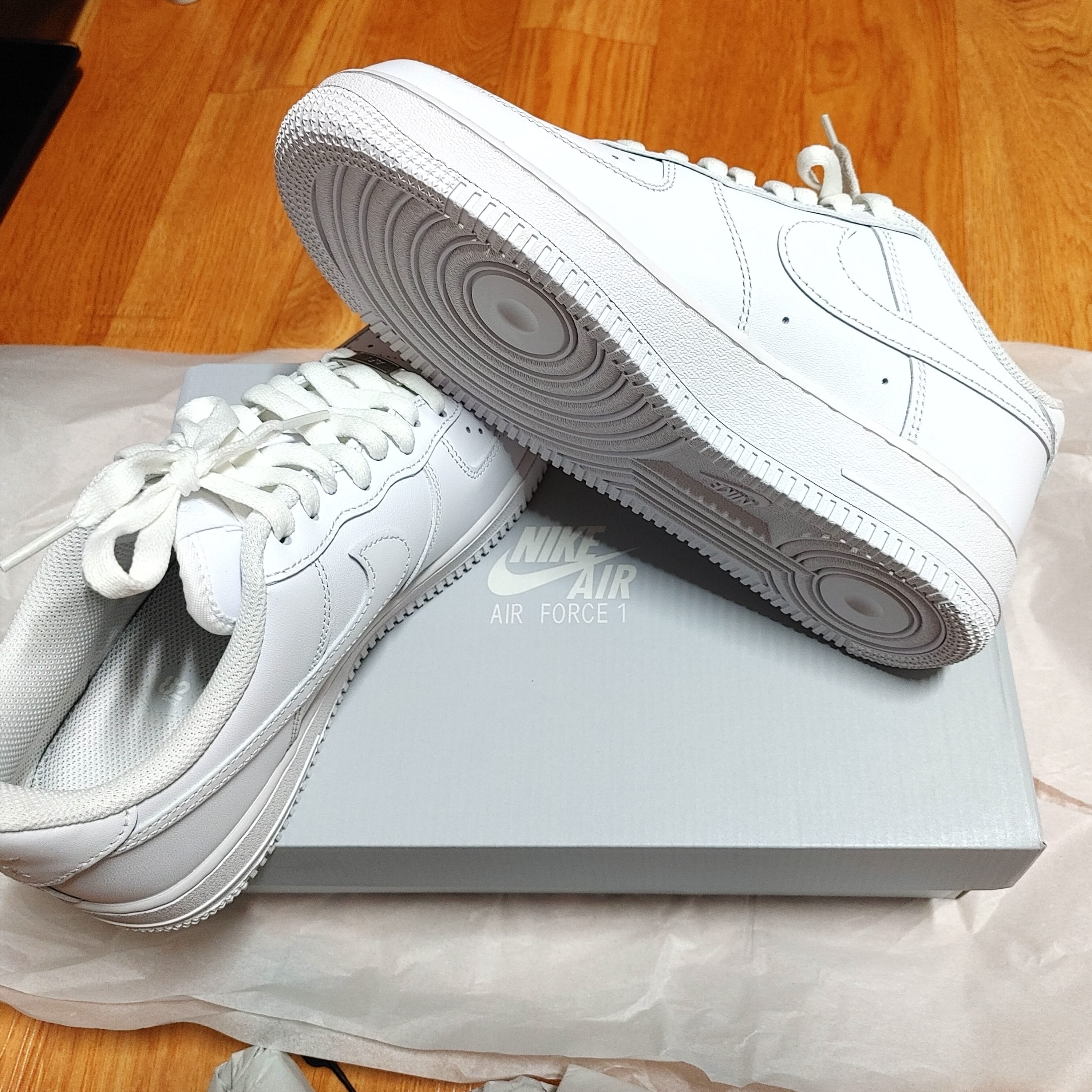 Nike Air Force 1 '07 Low White 착용 스타일
