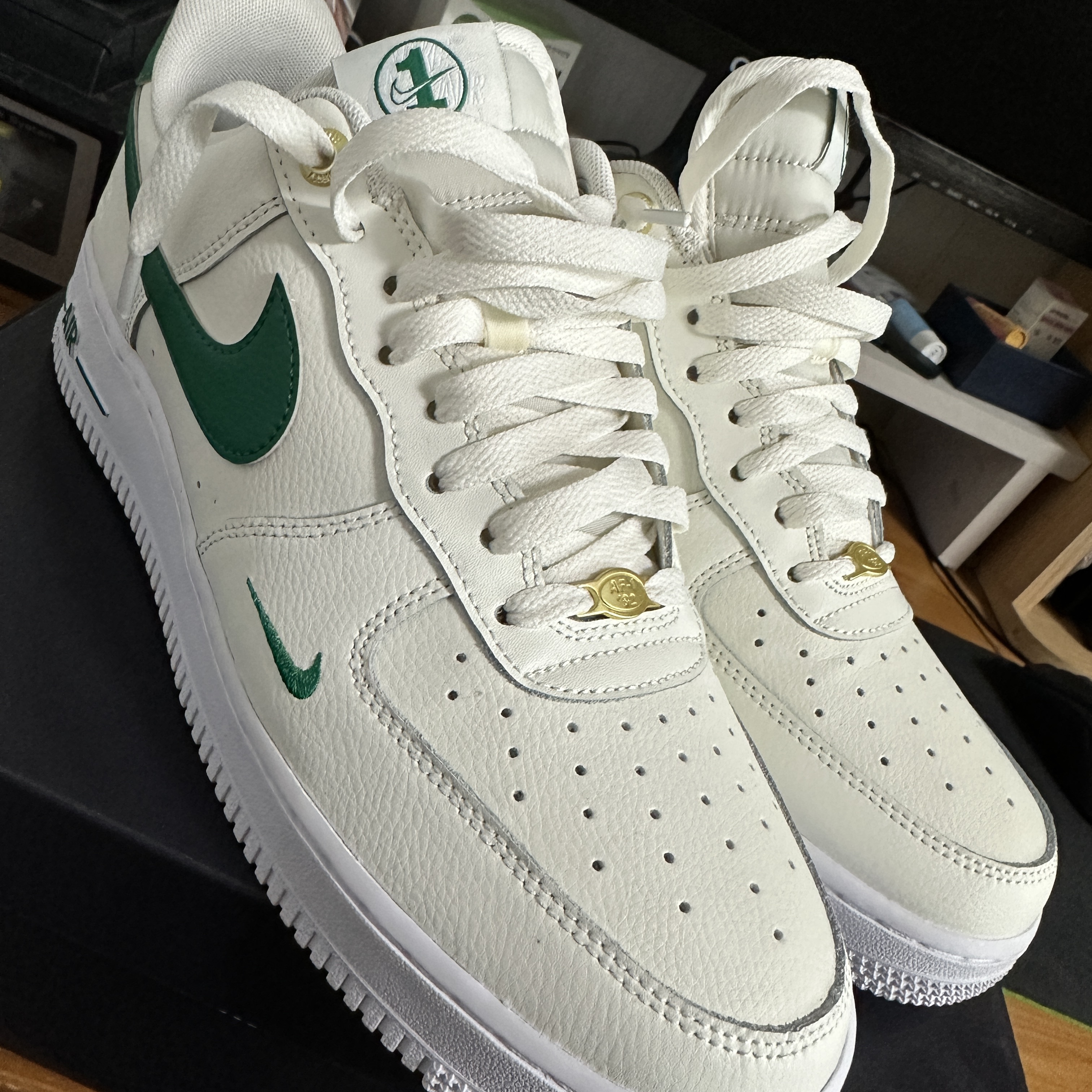 Nike Air Force 1 '07 LV8 40th Anniversary Join Forces Sail Malachite 착용 스타일