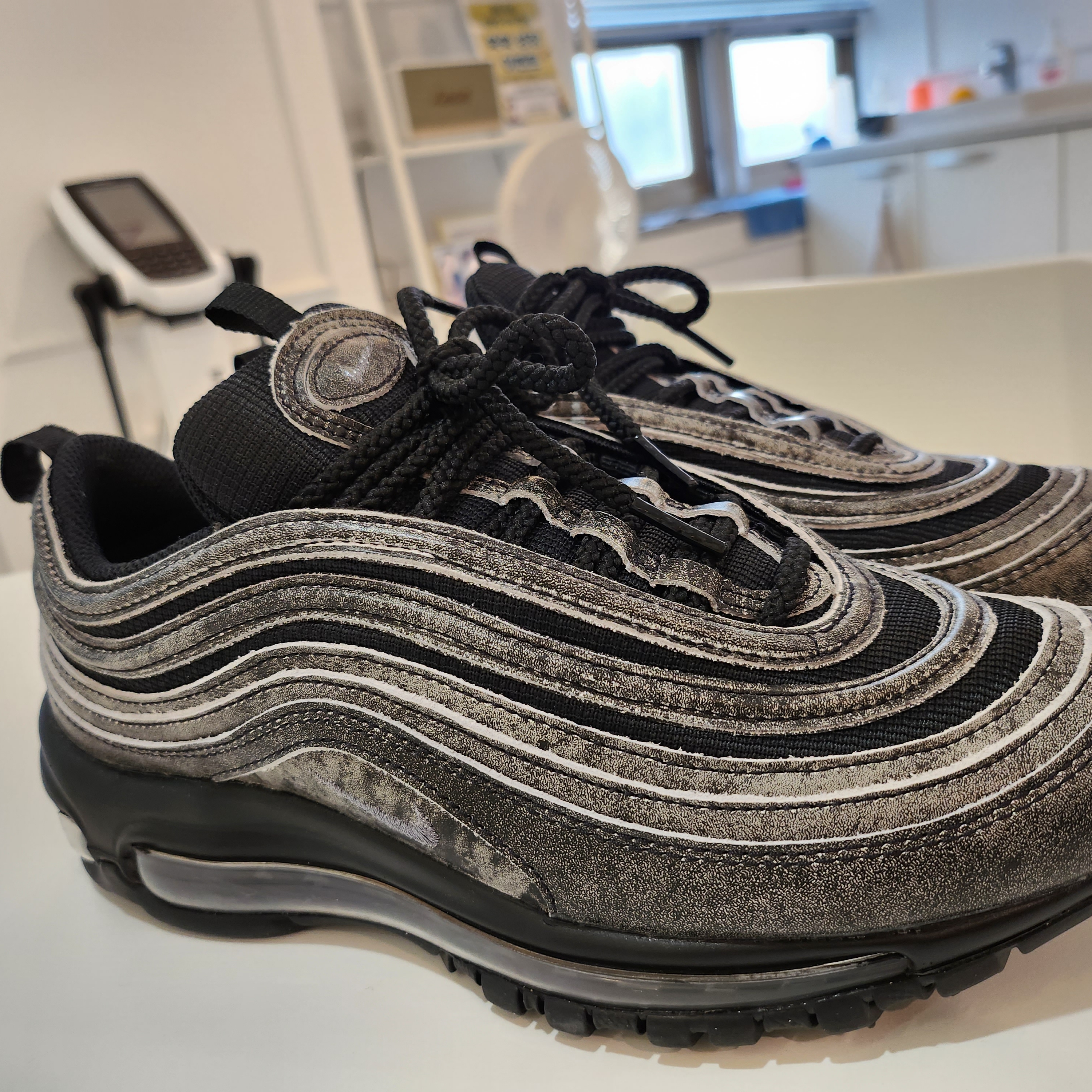 Nike x Comme des Garcons Air Max 97 Black 착용 스타일 - 4