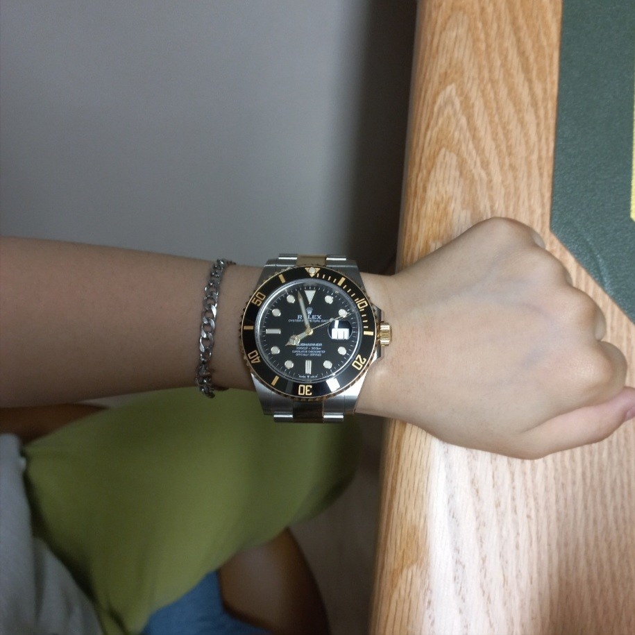 Rolex Submariner Date 41mm 126613LN Black Oyster 착용 스타일