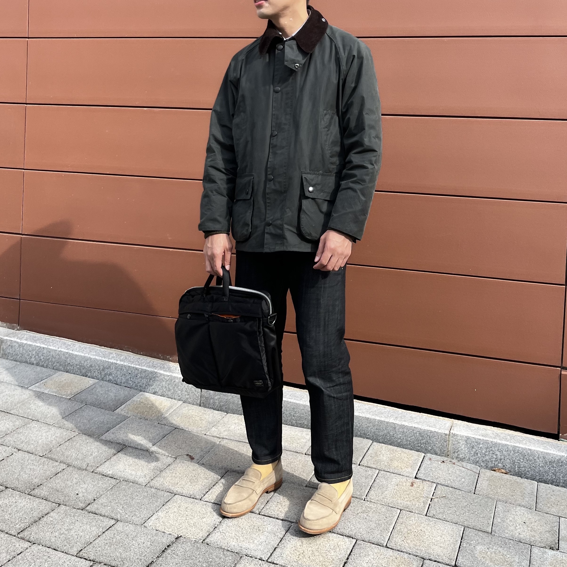 Porter Tanker 2Way Briefcase Black 착용 스타일 - 1