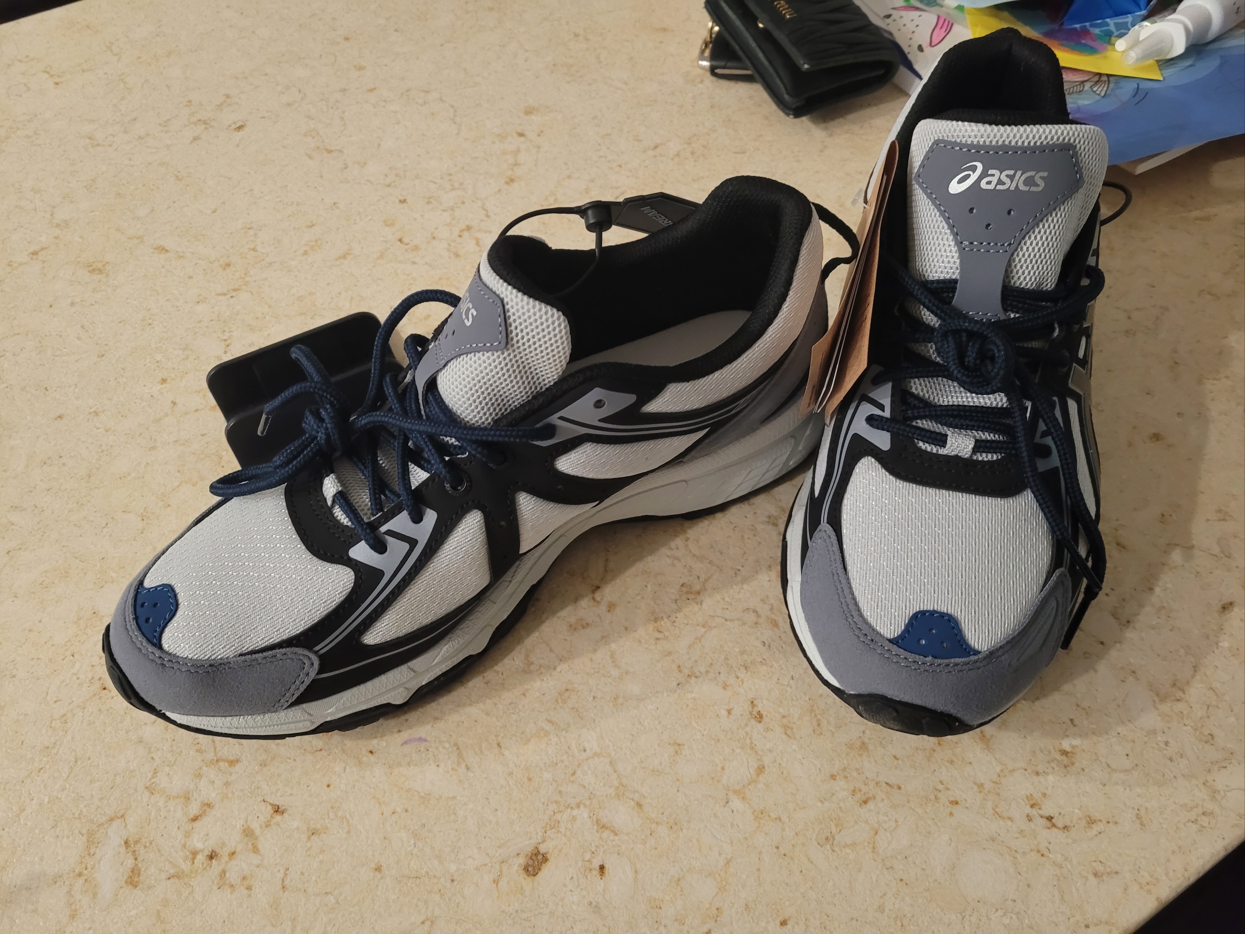 Asics Gel-Venture 6 SPS Glacier Grey 착용 스타일 - 2