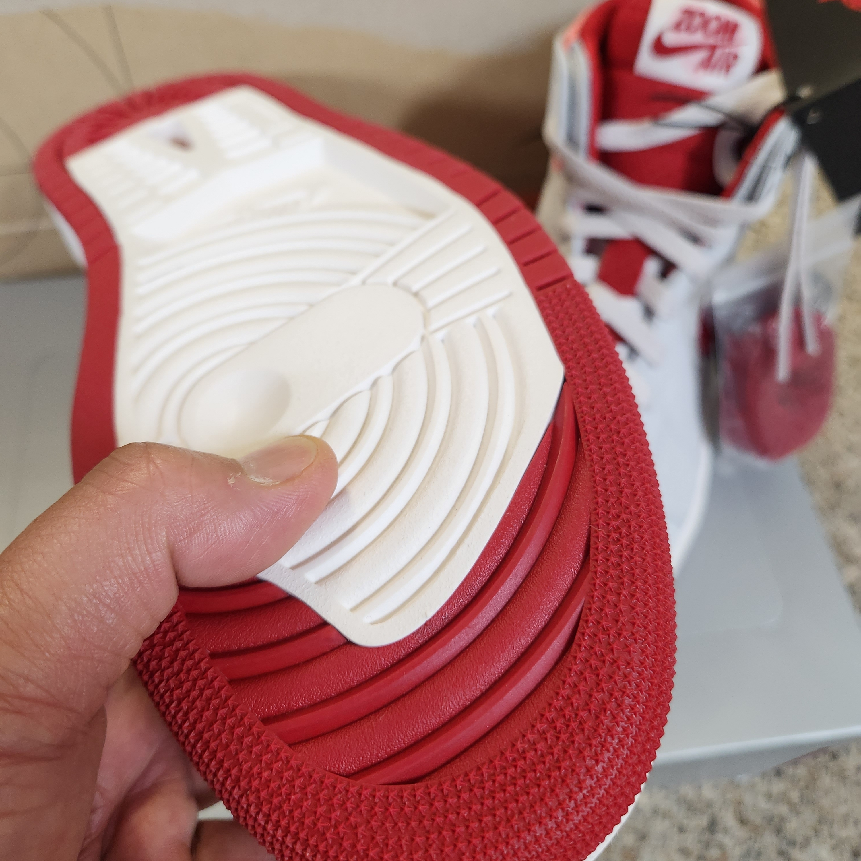 (W) Jordan 1 Zoom Air CMFT 2 Valentine's Day 착용 스타일 - 5
