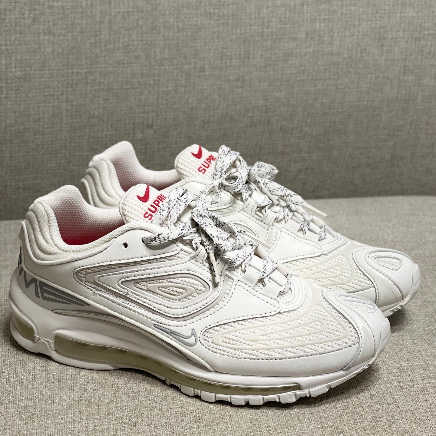 Nike x Supreme Air Max 98 TL White 착용 스타일 - 4
