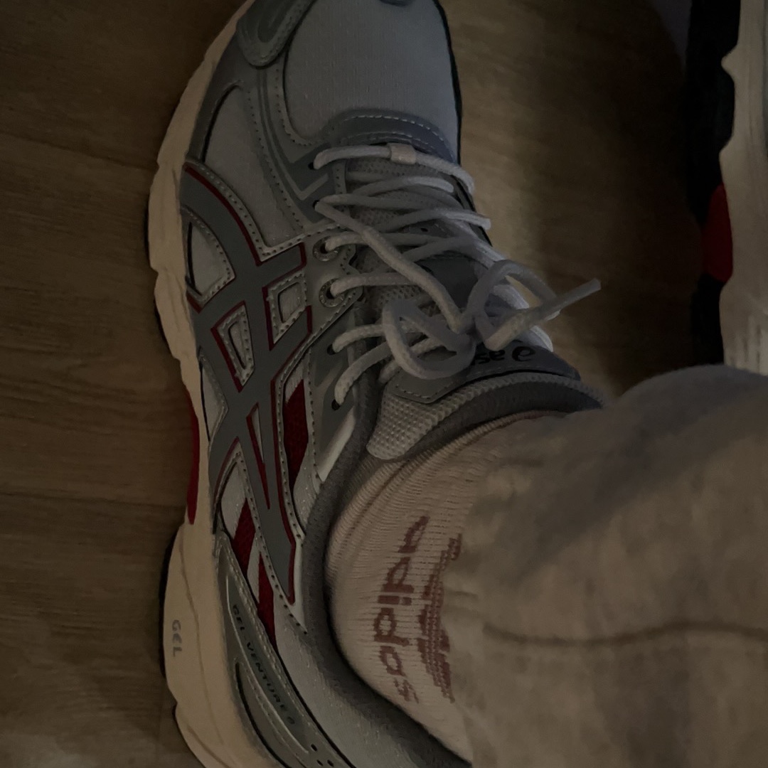 (W) Asics Gel-Venture 6 Glacier Grey Sheet Rock 착용 스타일 - 2