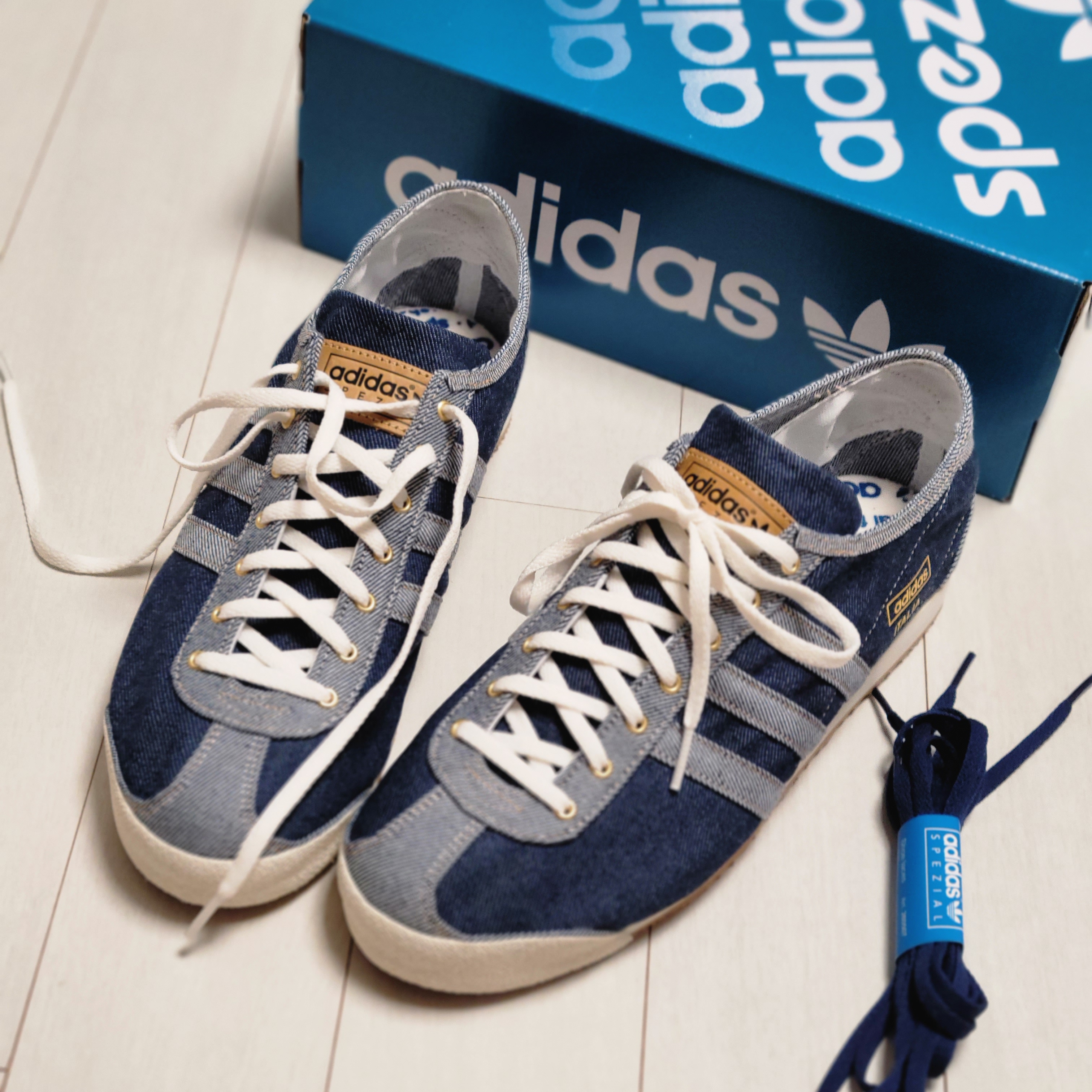 Adidas Denim Italia Spezial Blue Bird 착용 스타일 - 2