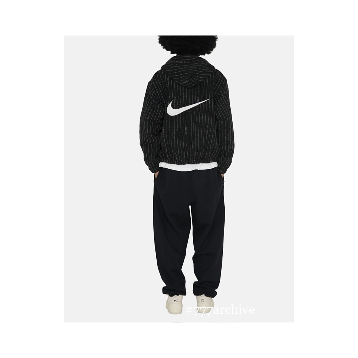 Nike x Stussy NRG LS Knit Sweater Fossil (DR2893-238), Nike x Stussy NRG Striped Wool Pants Black (DR4021-010) 착용 스타일 - 2