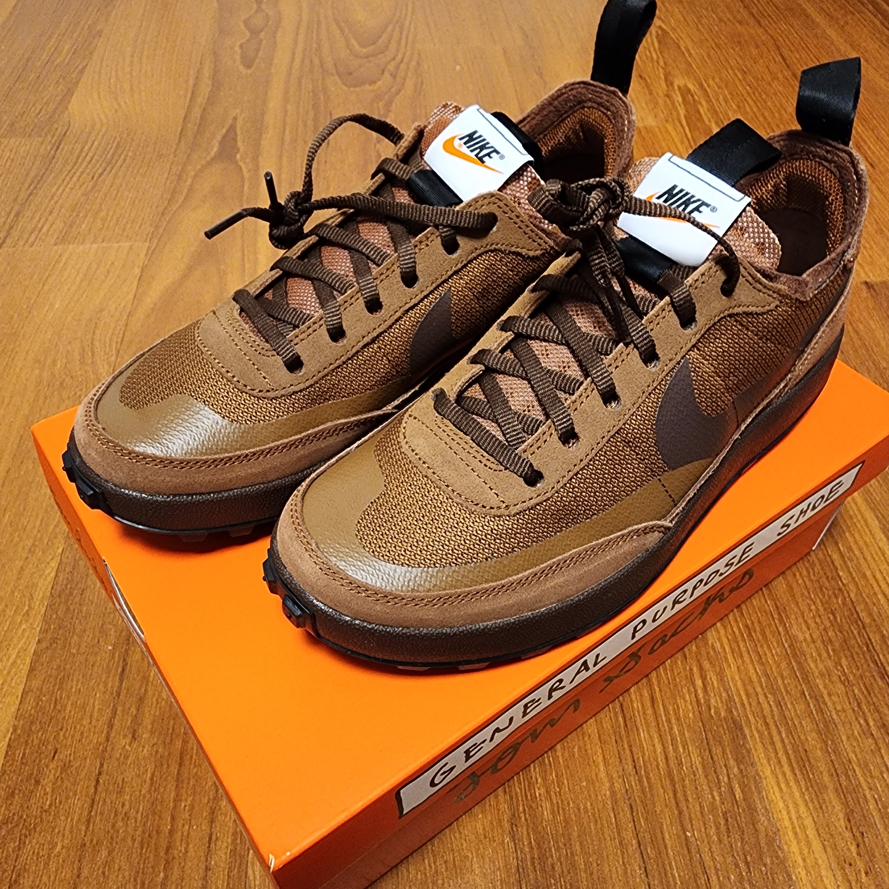 Nike x Tom Sachs General Purpose Shoe Brown, Nike x Tom Sachs General Purpose Shoe Light Cream 착용 스타일 - 3