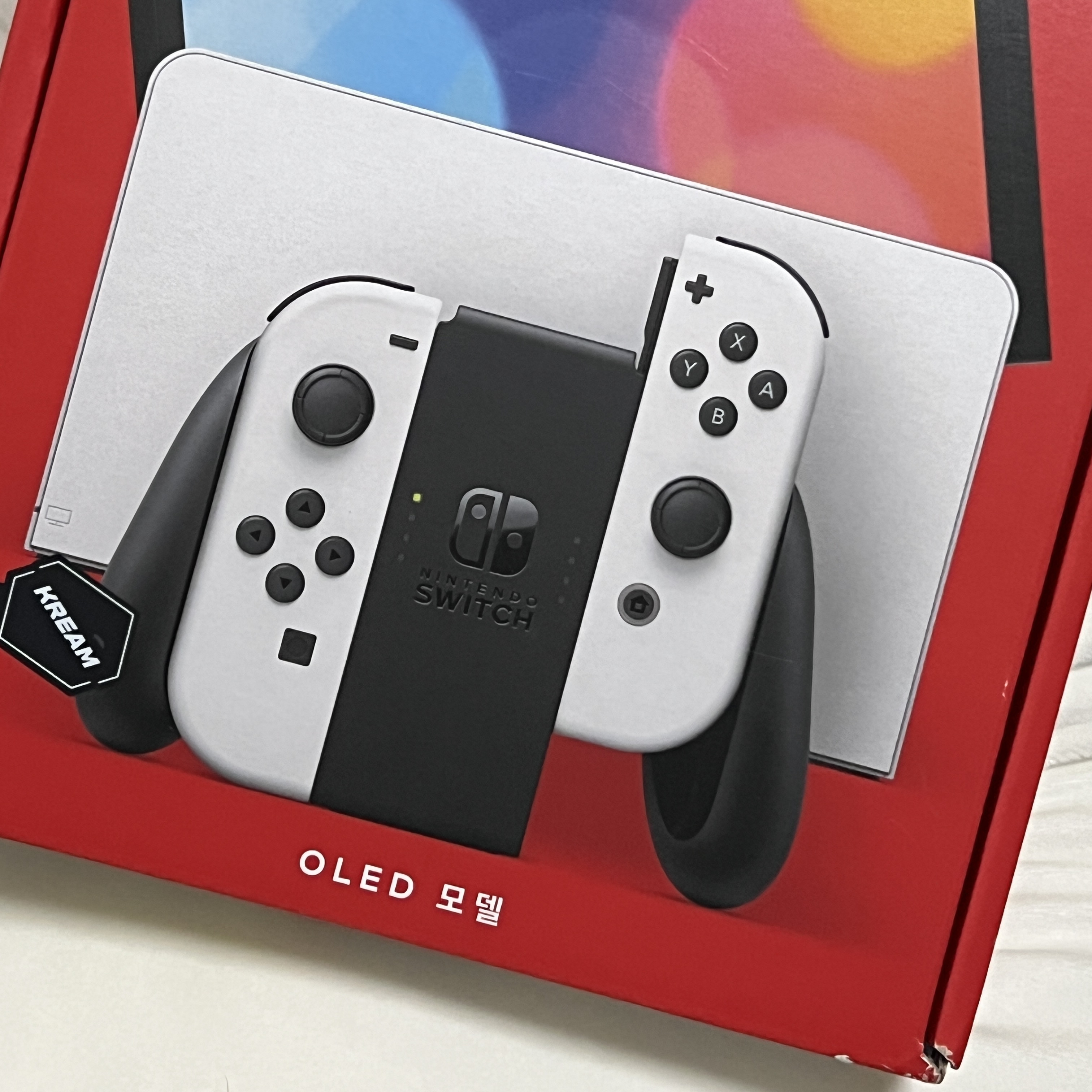 Nintendo Switch OLED White (Korean Ver.) 착용 스타일