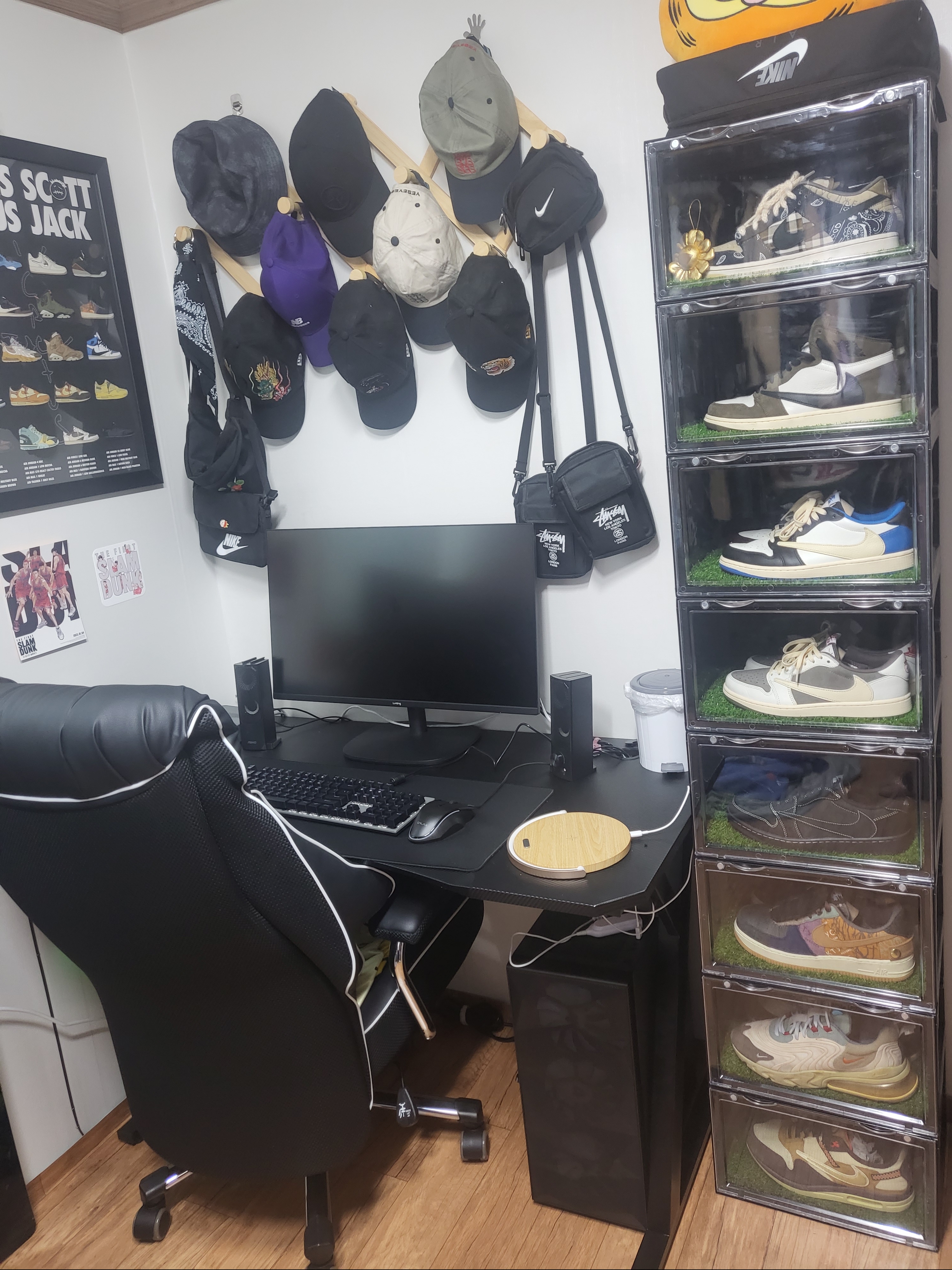 Jordan 1 x Travis Scott Retro Low OG SP Black Phantom, Nike x Travis Scott Air Force 1 Low Cactus Jack 착용 스타일