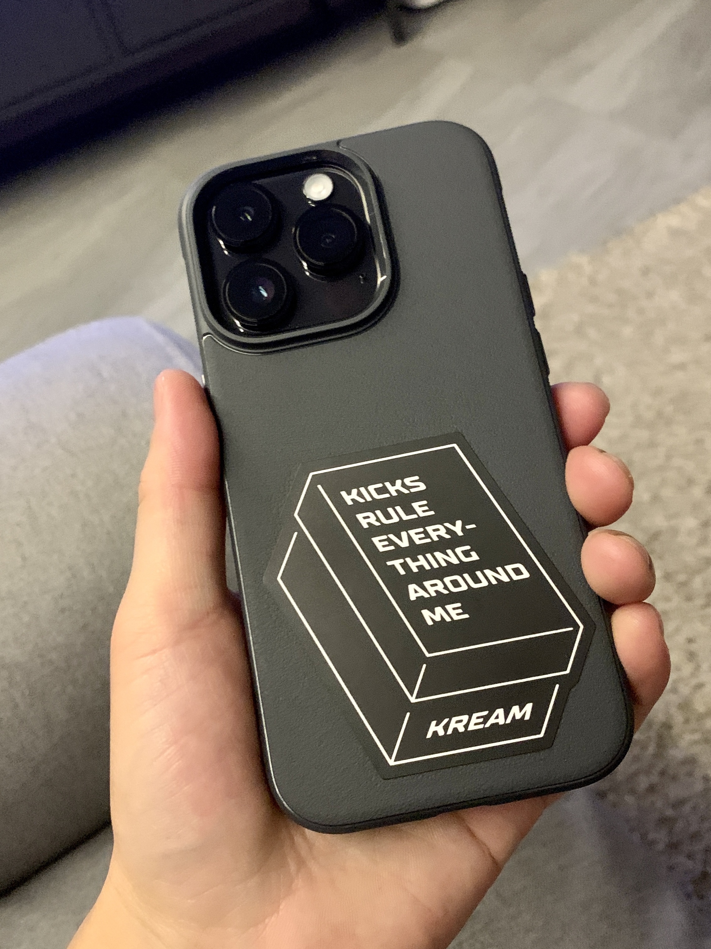 Apple iPhone 14 Pro 256GB Space Black (Korean Ver.) 착용 스타일