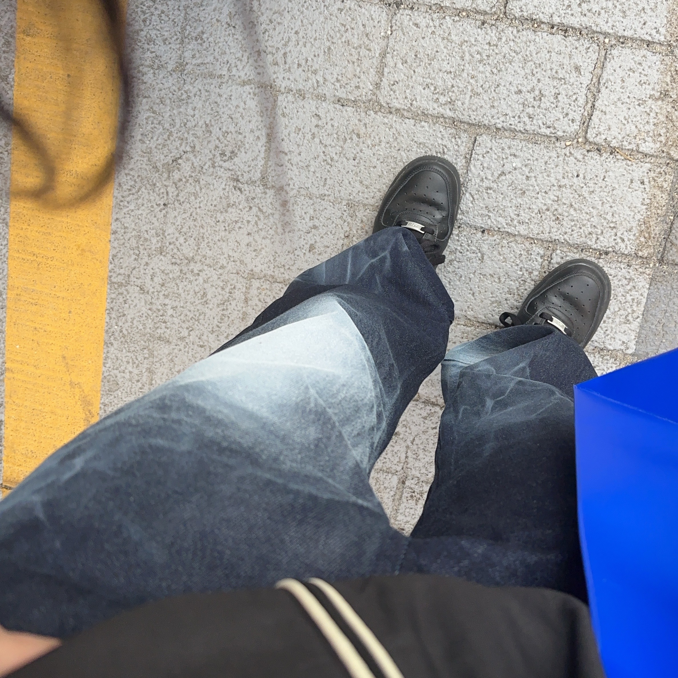 Diesel J-Hives Windbreaker with Contrast Piping Black, Ader Error Petri Jeans Blue 착용 스타일 - 2