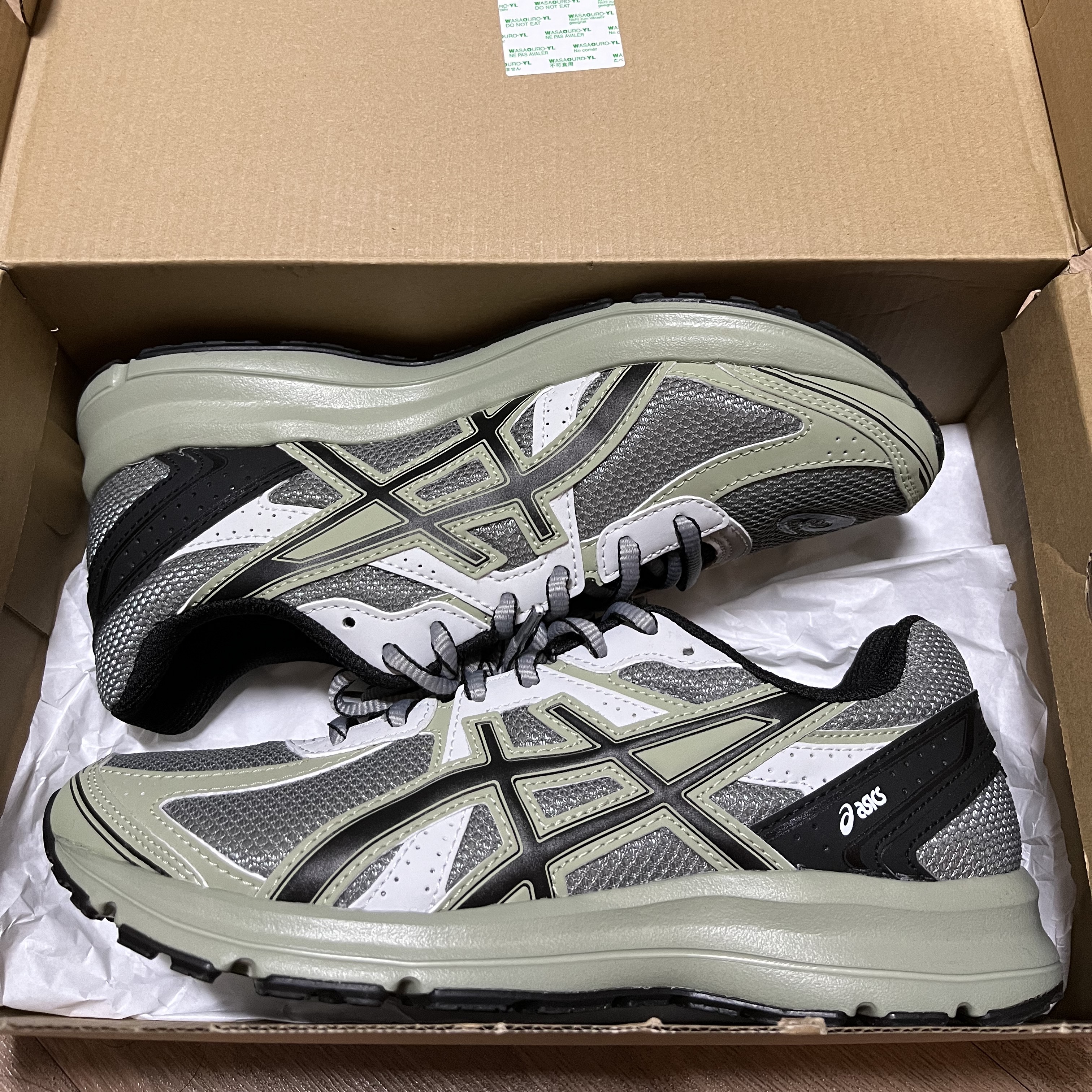 Asics Jog 100 S Sheet Rock - 2E Wide 착용 스타일 - 1