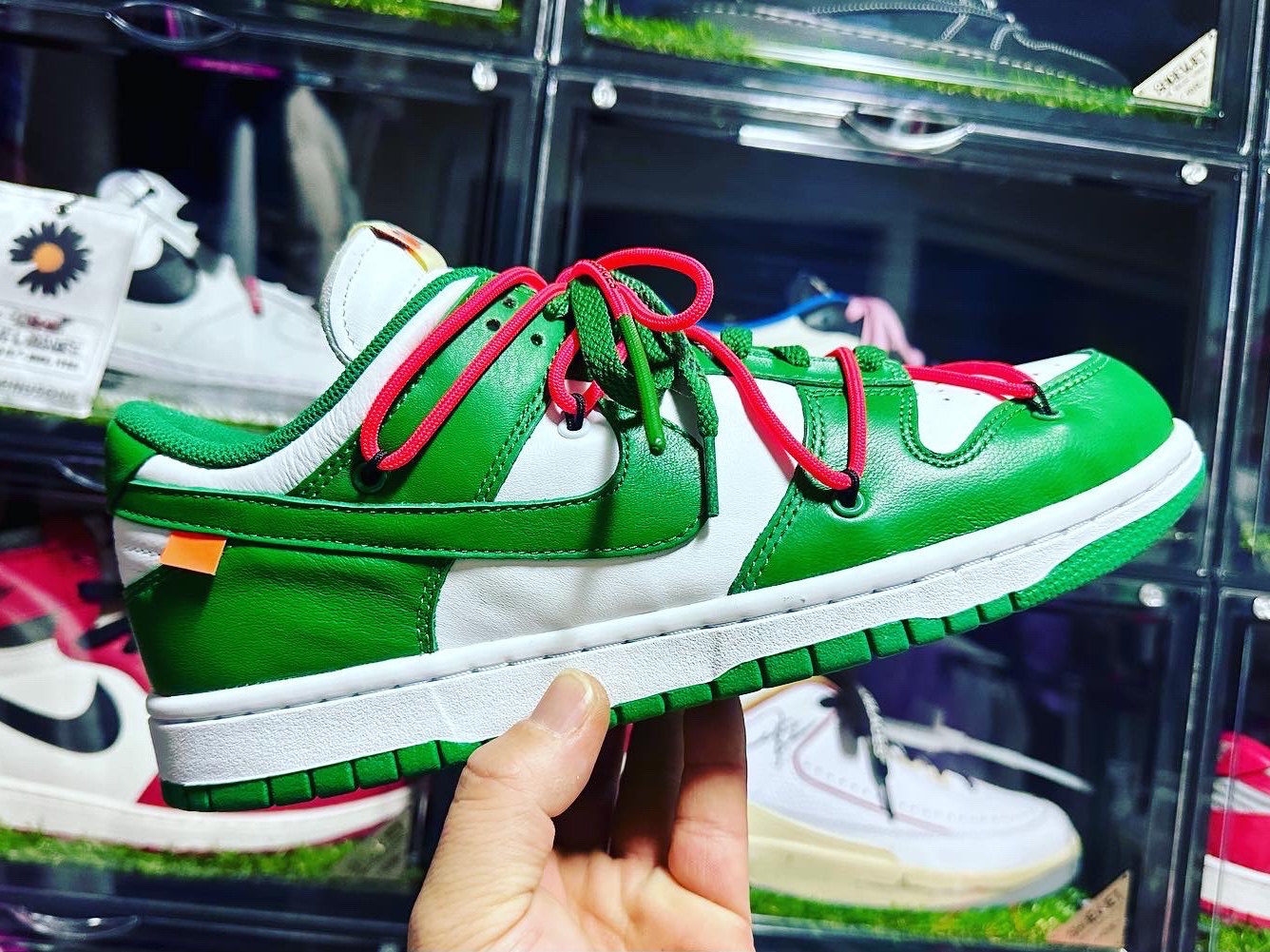 Nike x Off-White Dunk Low Pine Green, Nike x Off-White Dunk Low The 50 - Lot 46 착용 스타일 - 1