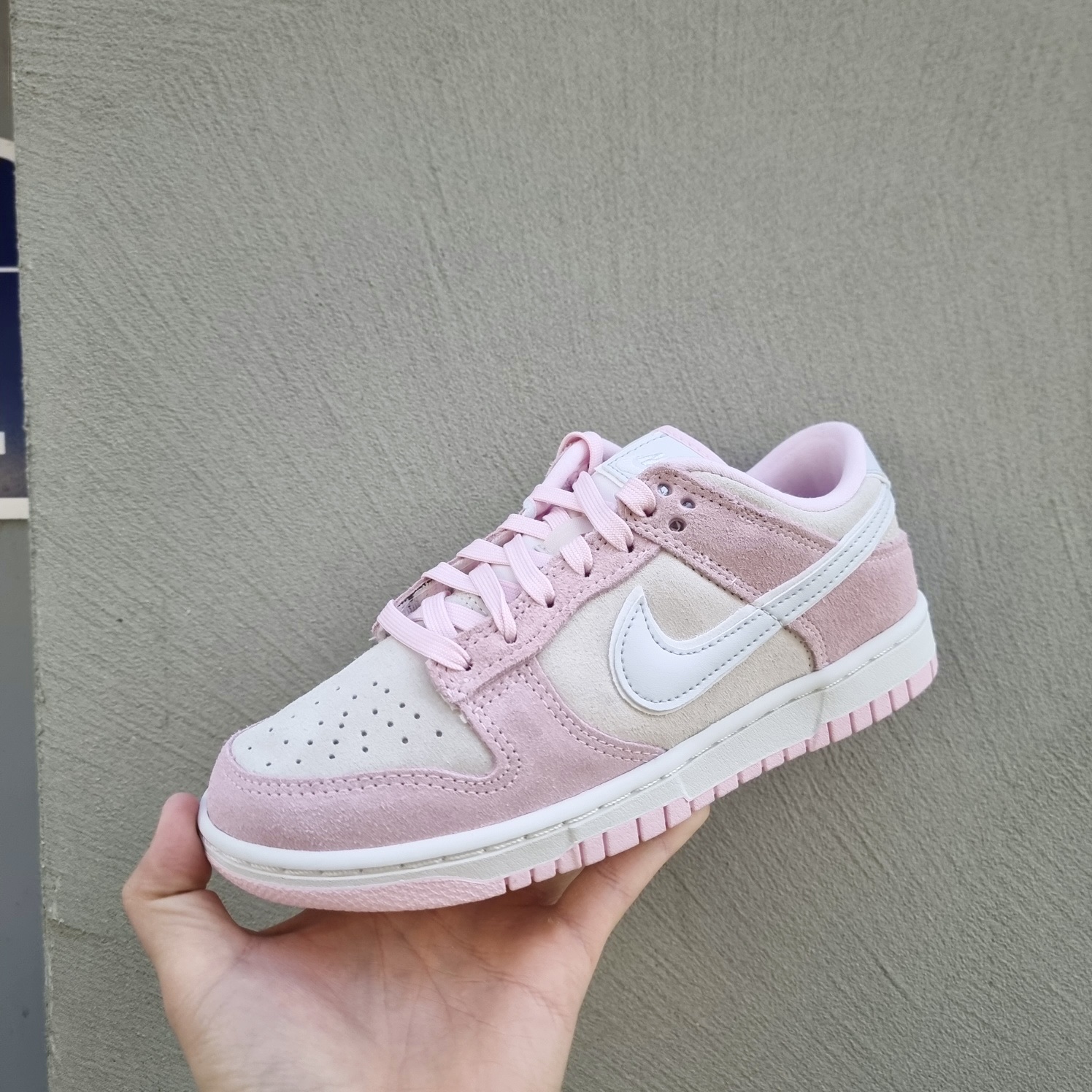 (W) Nike Dunk Low LX Pink Foam 착용 스타일