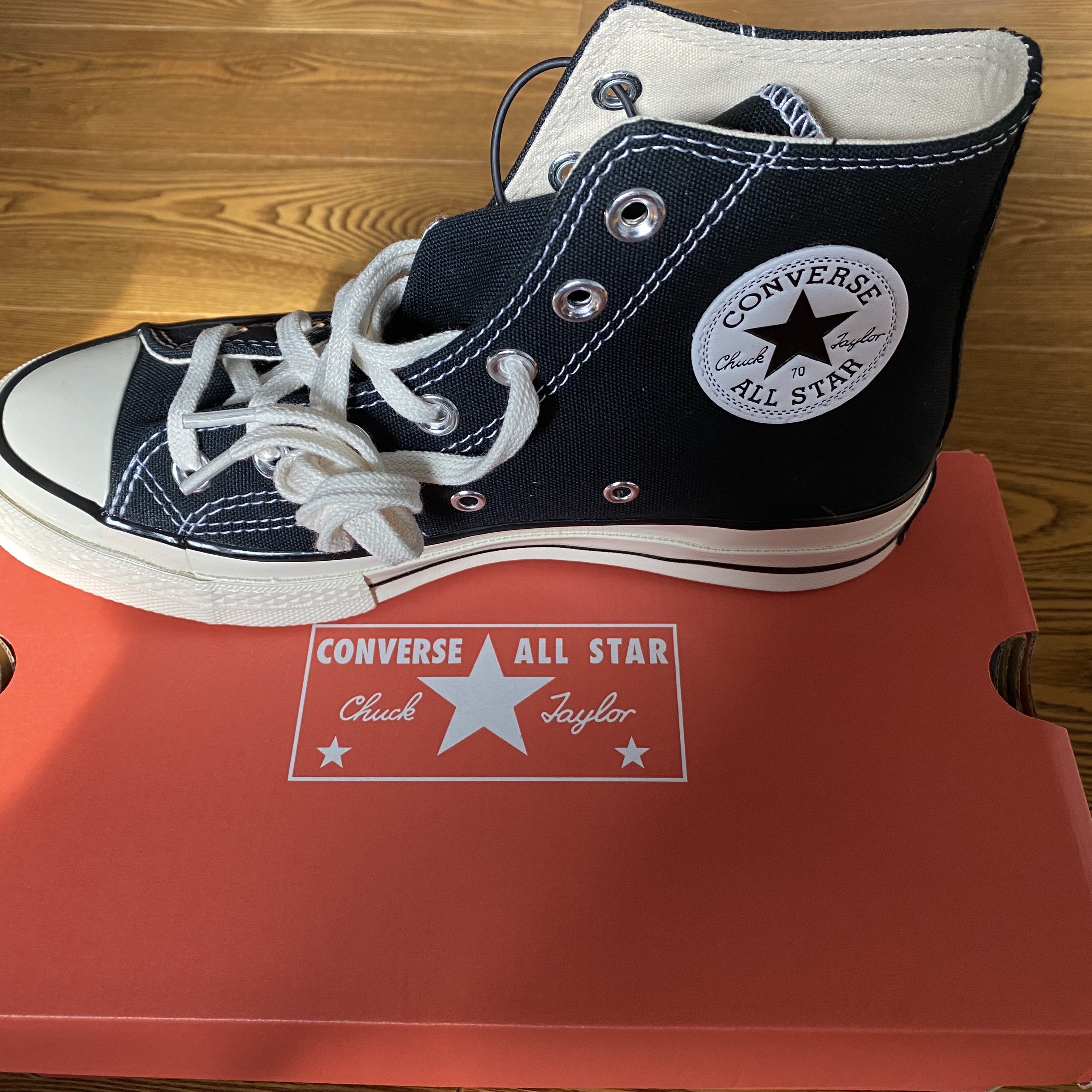 Converse Chuck 70 Hi Black 착용 스타일 - 2