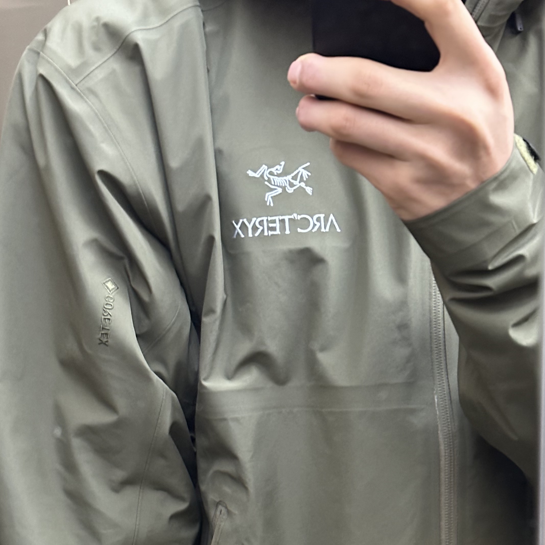 Arc'teryx Beta LT Jacket Tatsu 착용 스타일