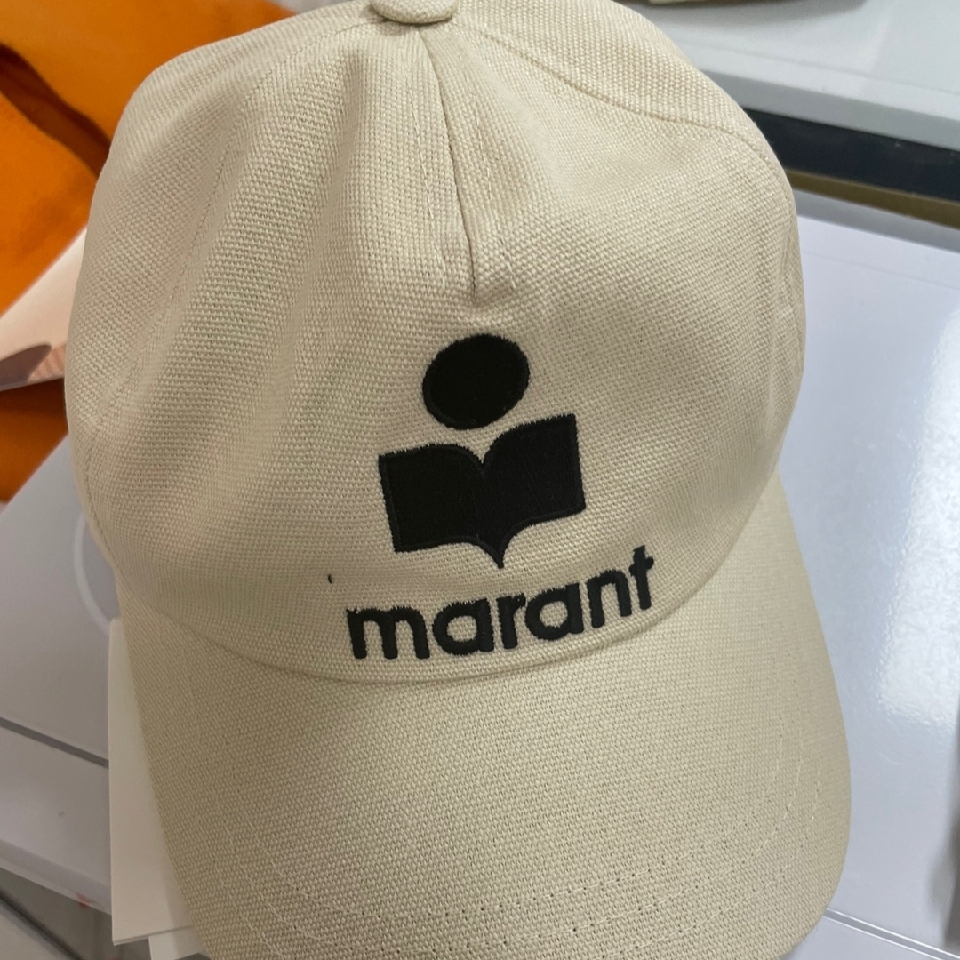 (W) Isabel Marant Tyrony Cap Black Ecru 착용 스타일