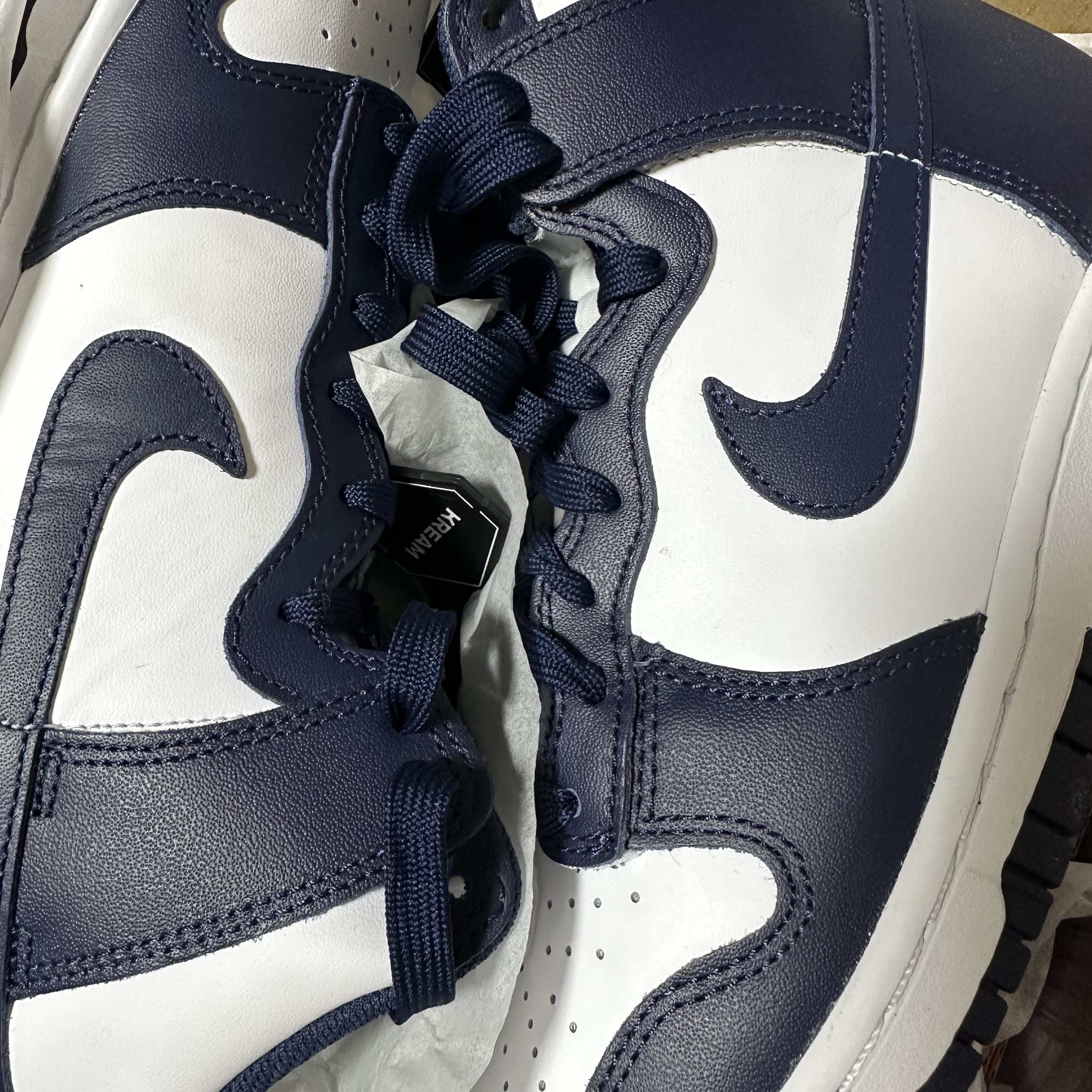 Nike Dunk High Retro Championship Navy 착용 스타일