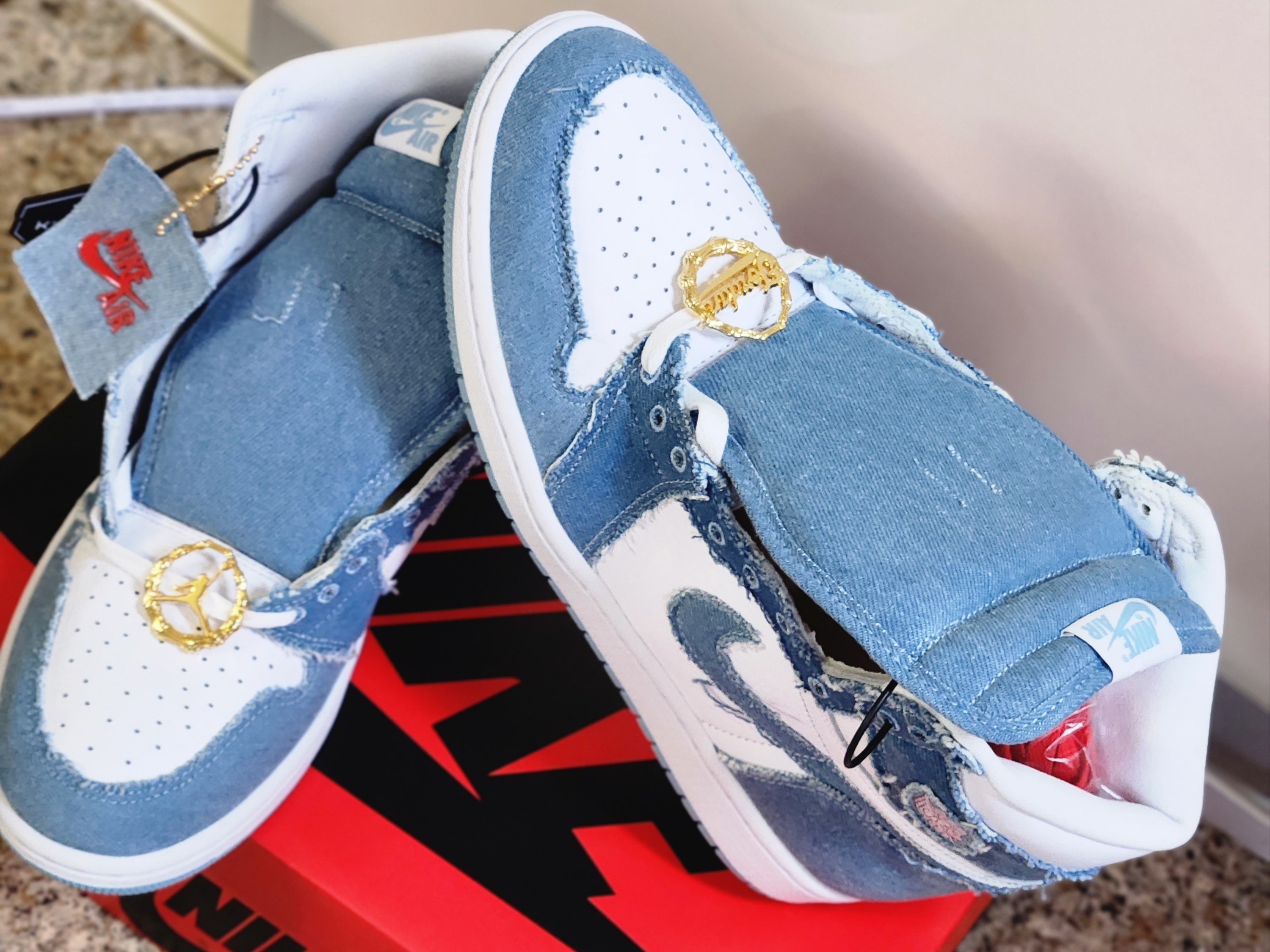 (W) Jordan 1 Retro High OG Denim 착용 스타일 - 3