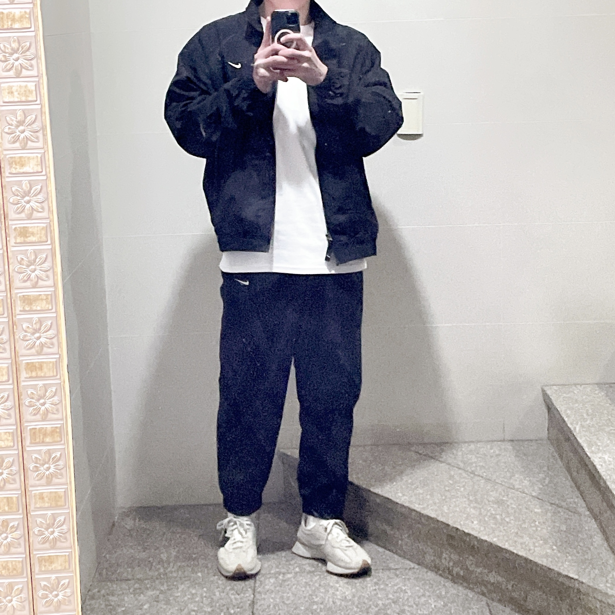 Nike NRG Solo Swoosh Woven Track Jacket Black - Asia, Nike NRG Solo Swoosh Woven Track Pants Black White - Asia 착용 스타일