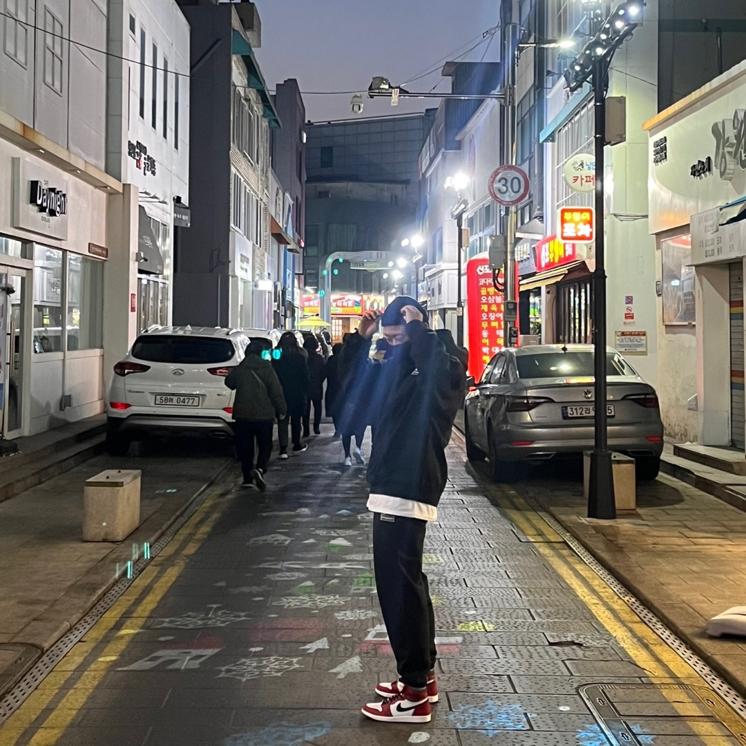 Nike x Stussy NRG RA Washed Fleece Pants Black (DN4030-010), Nike x Stussy NRG RA Washed Pullover Hoodie Black (DN4028-010) 착용 스타일