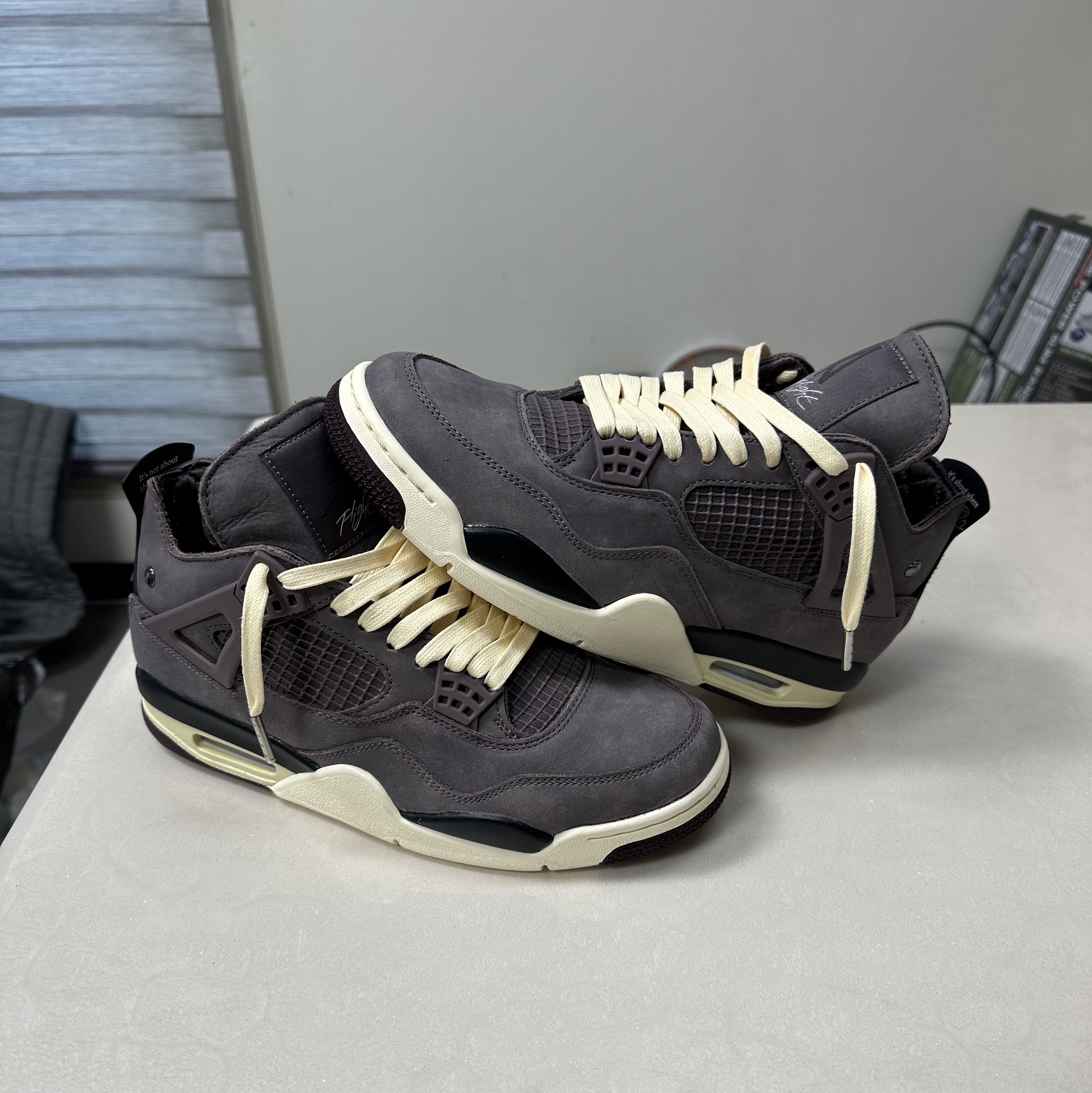 Jordan 4 x A Ma Maniere Retro Violet Ore 착용 스타일 - 1